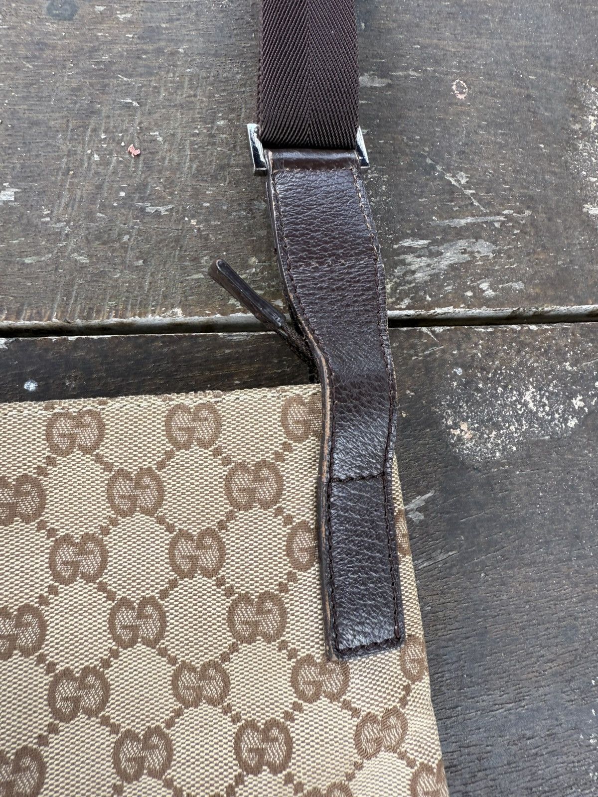 Gucci AUTHENTIC GUCCI CROSSBODY BAG Size ONE SIZE - 12 Thumbnail
