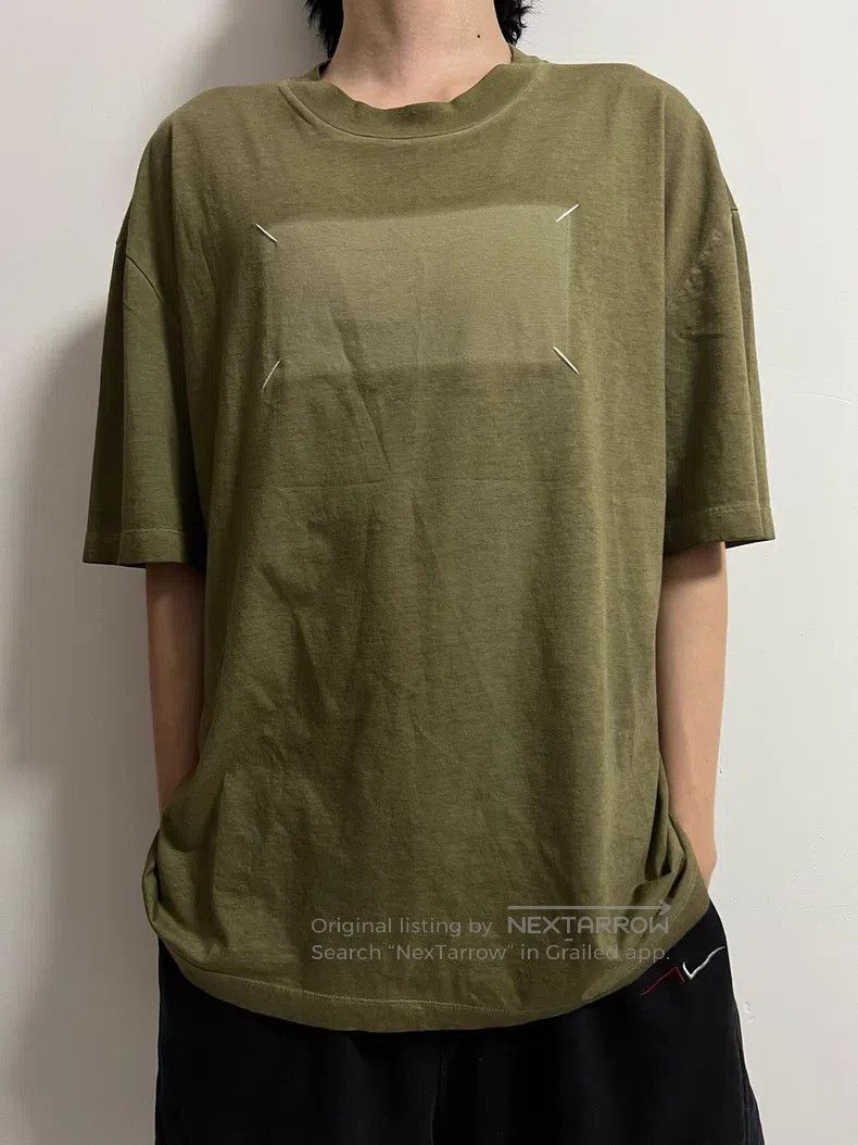 Maison Margiela Maison Margiela T-shirt with four-corner logo print on the Size US S / EU 44-46 / 1 - 5 Thumbnail