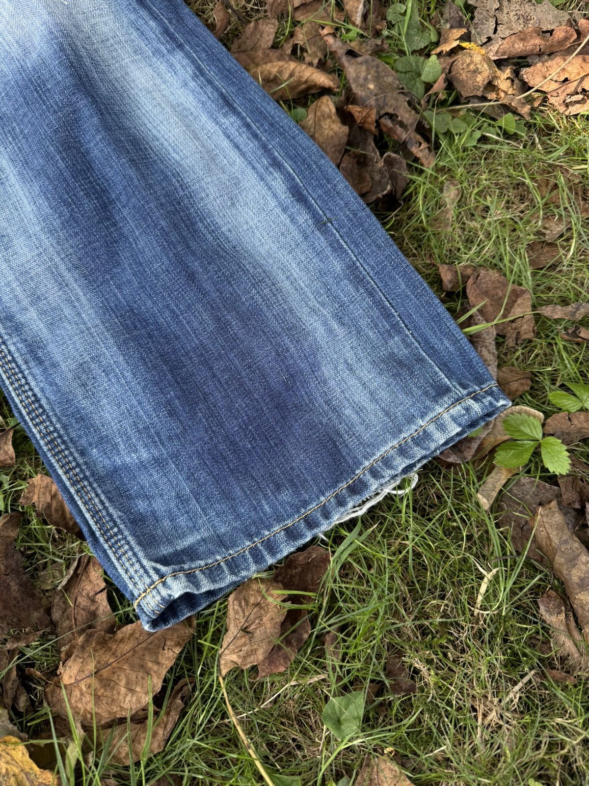If Six Was Nine Y2K Trashed Distressed jeans straight fit pants Size US 32 / EU 48 - 2 Thumbnail