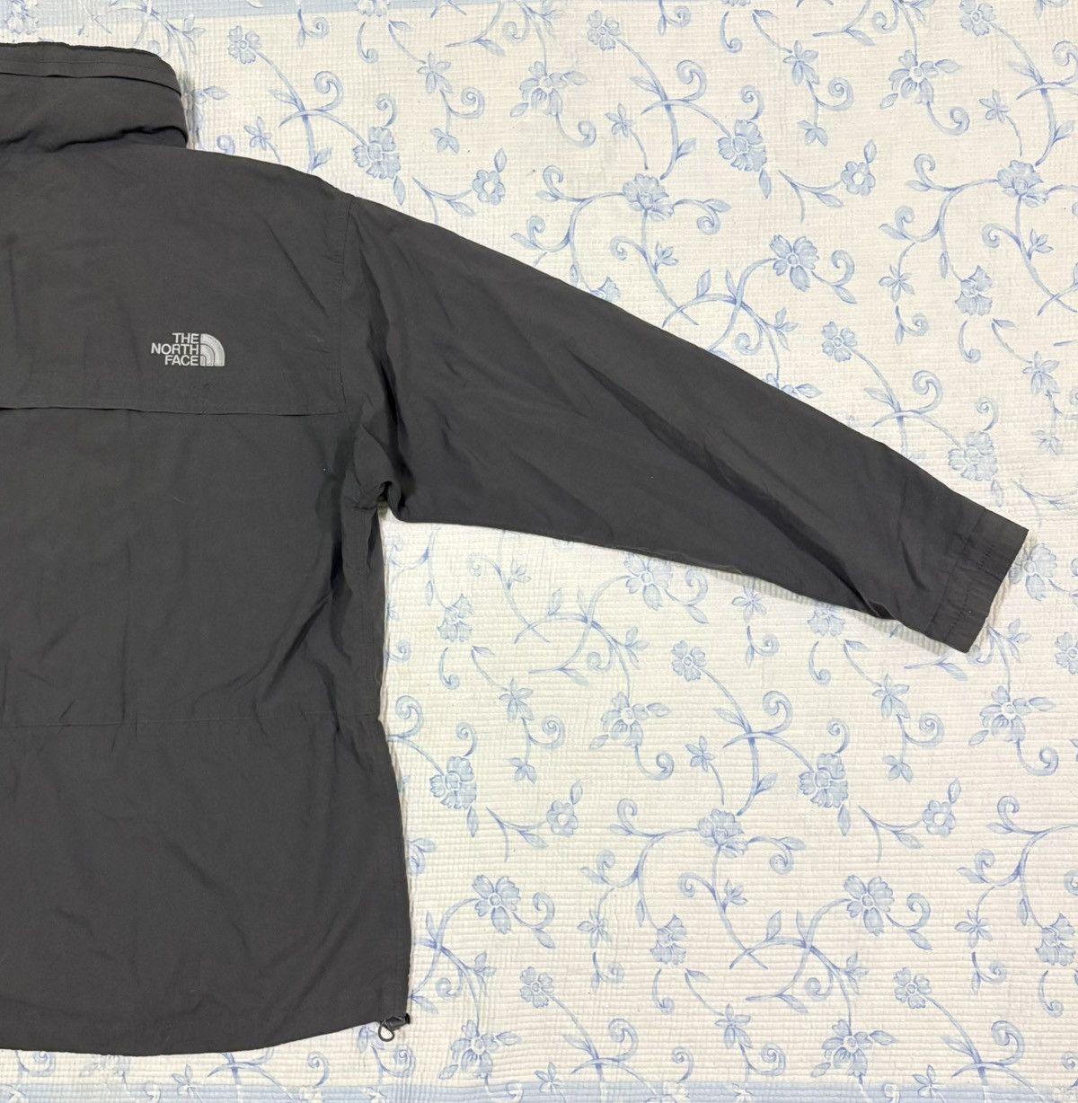The North Face The North Face Multi Pocket Windbreaker Jacket Size US L / EU 52-54 / 3 - 10 Thumbnail
