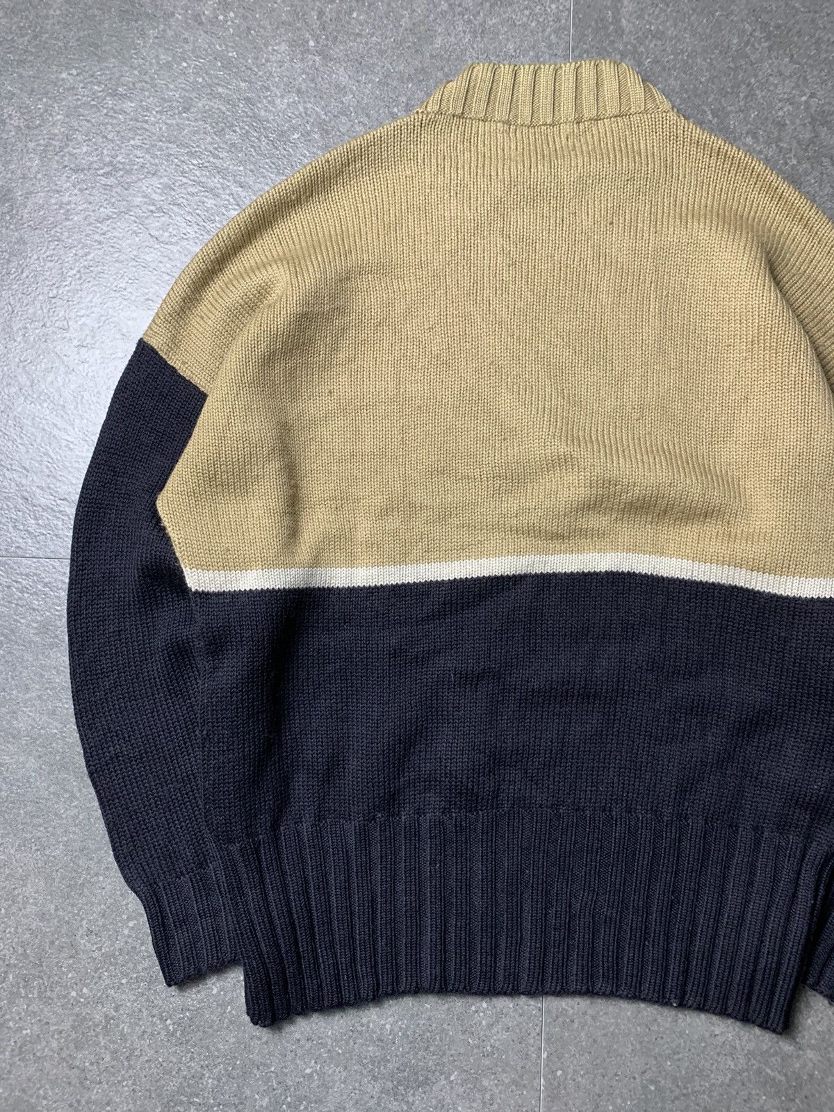 トップス early 90s emporio armani knit 50 Emporio Armani 1990s Emporio Armani Logo Knitwear | Grailed