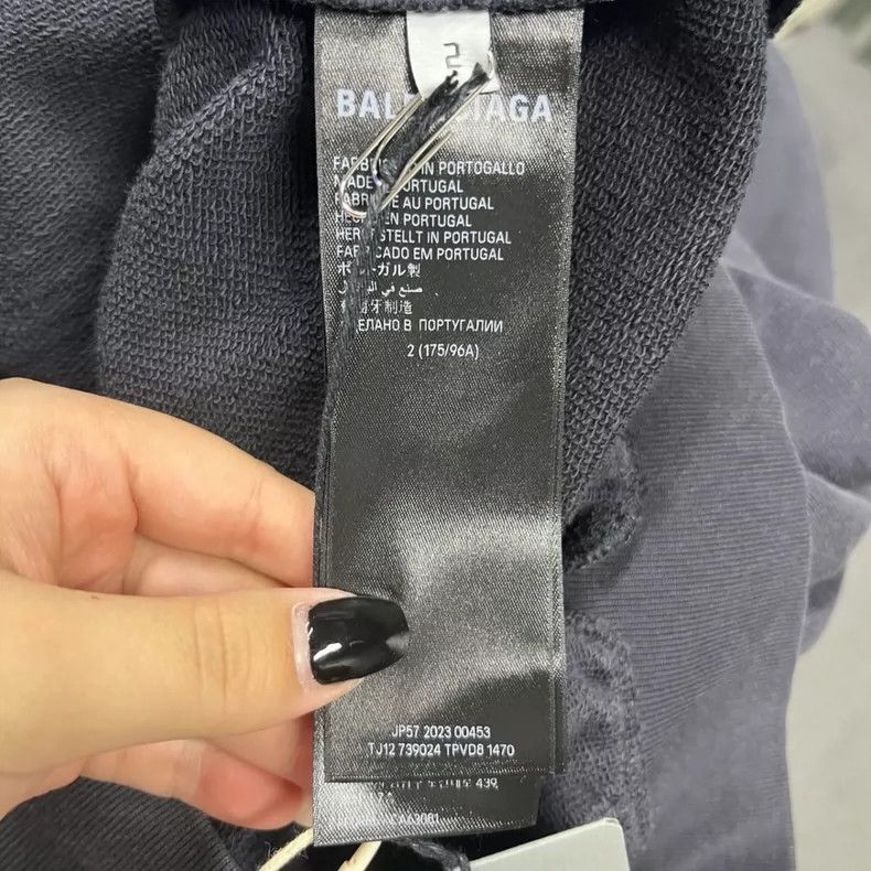 Balenciaga Balenciaga Black monogrammed printed hooded slouchy sweats Size US M / EU 48-50 / 2 - 4 Thumbnail