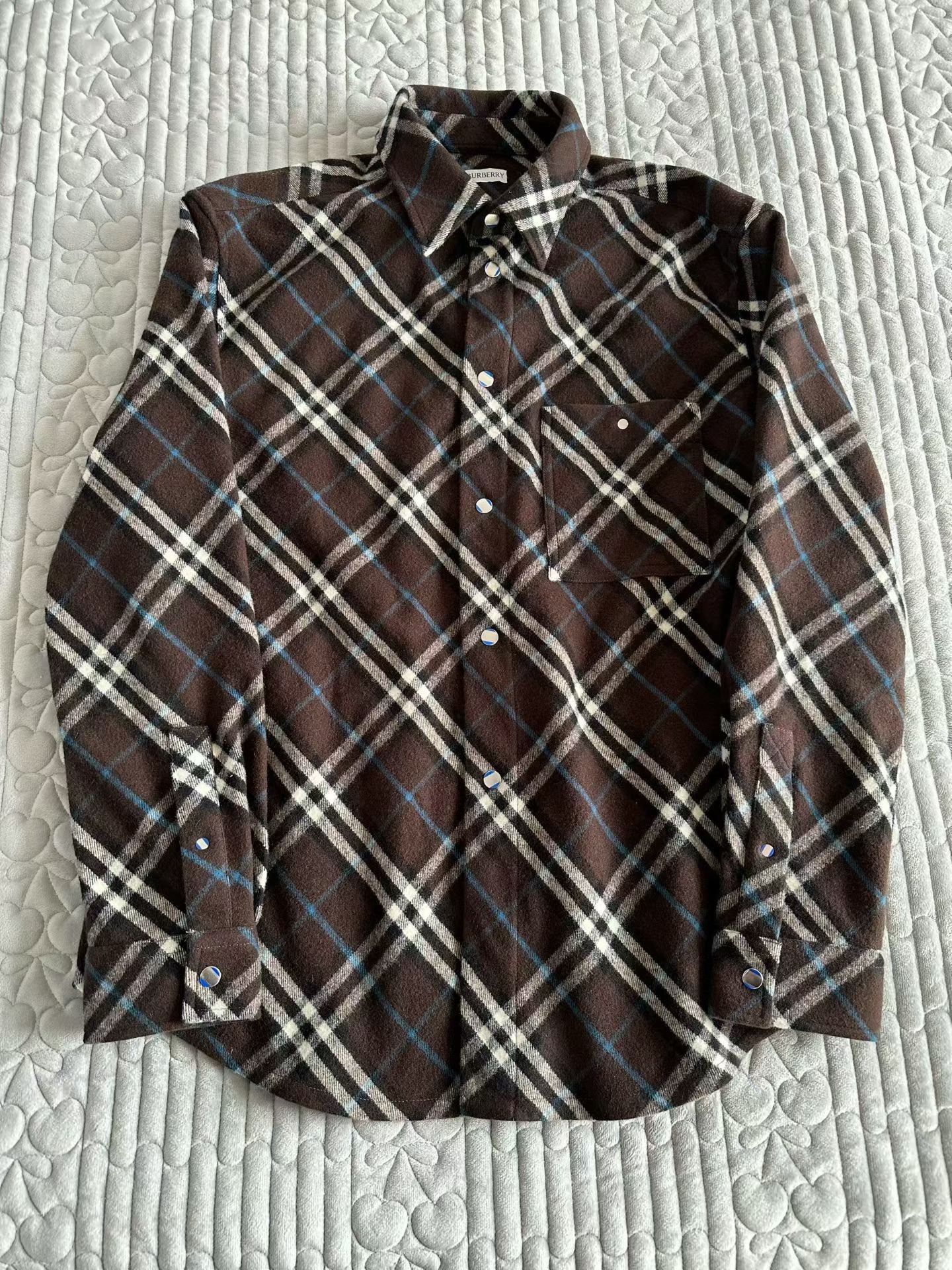 Burberry Burberry Wool Plaid Shirt xl Men Size US XL / EU 56 / 4 - 1 Thumbnail