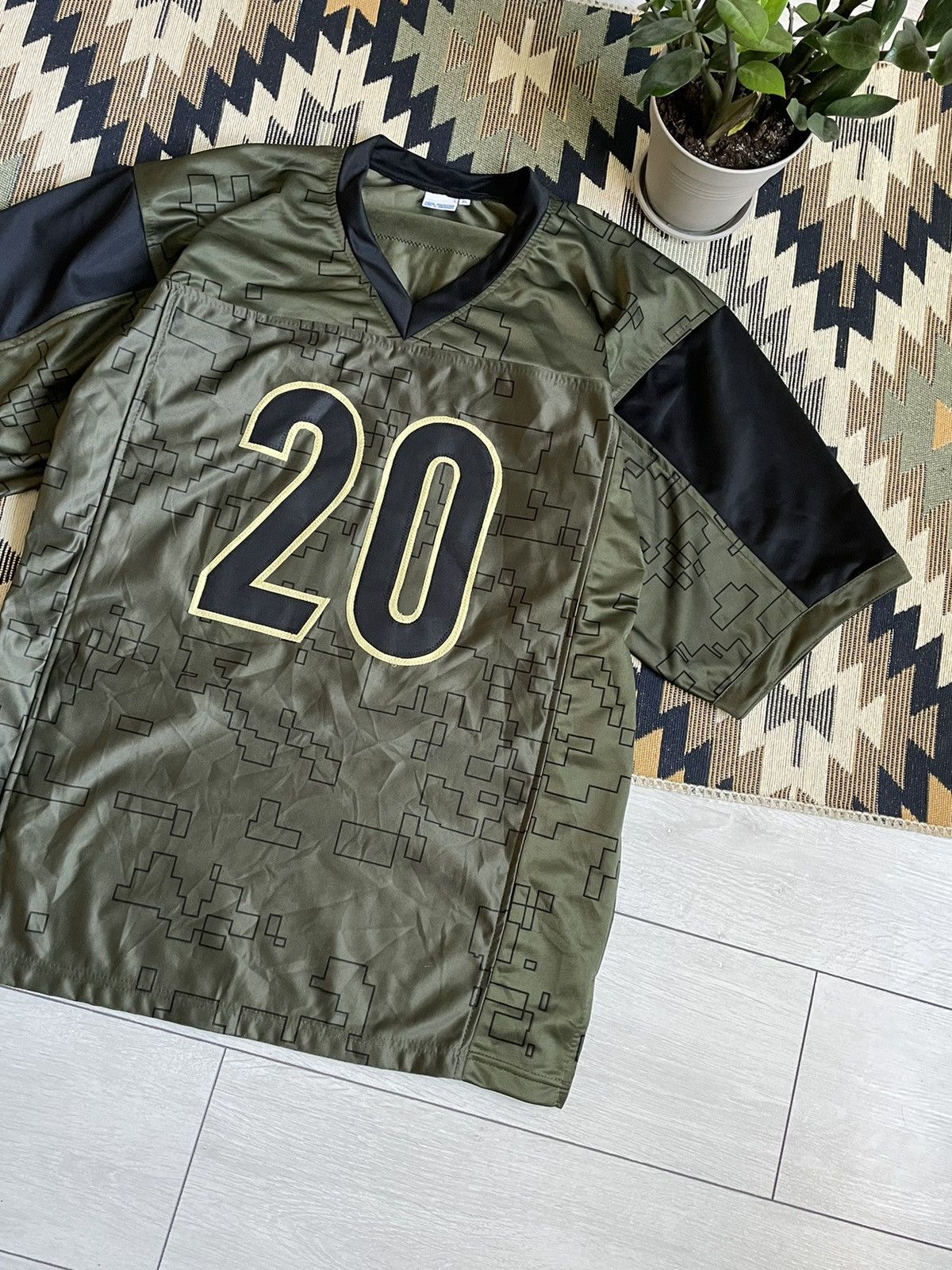 NFL Vintage Eli Apple Military Autographed Jersey Size US XL / EU 56 / 4 - 7 Thumbnail