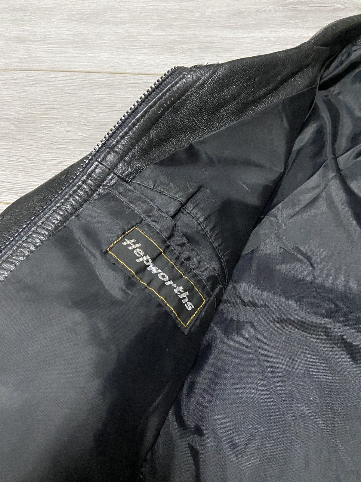 Genuine Leather Leather bomber jacket vintage zip Size US S / EU 44-46 / 1 - 9 Thumbnail