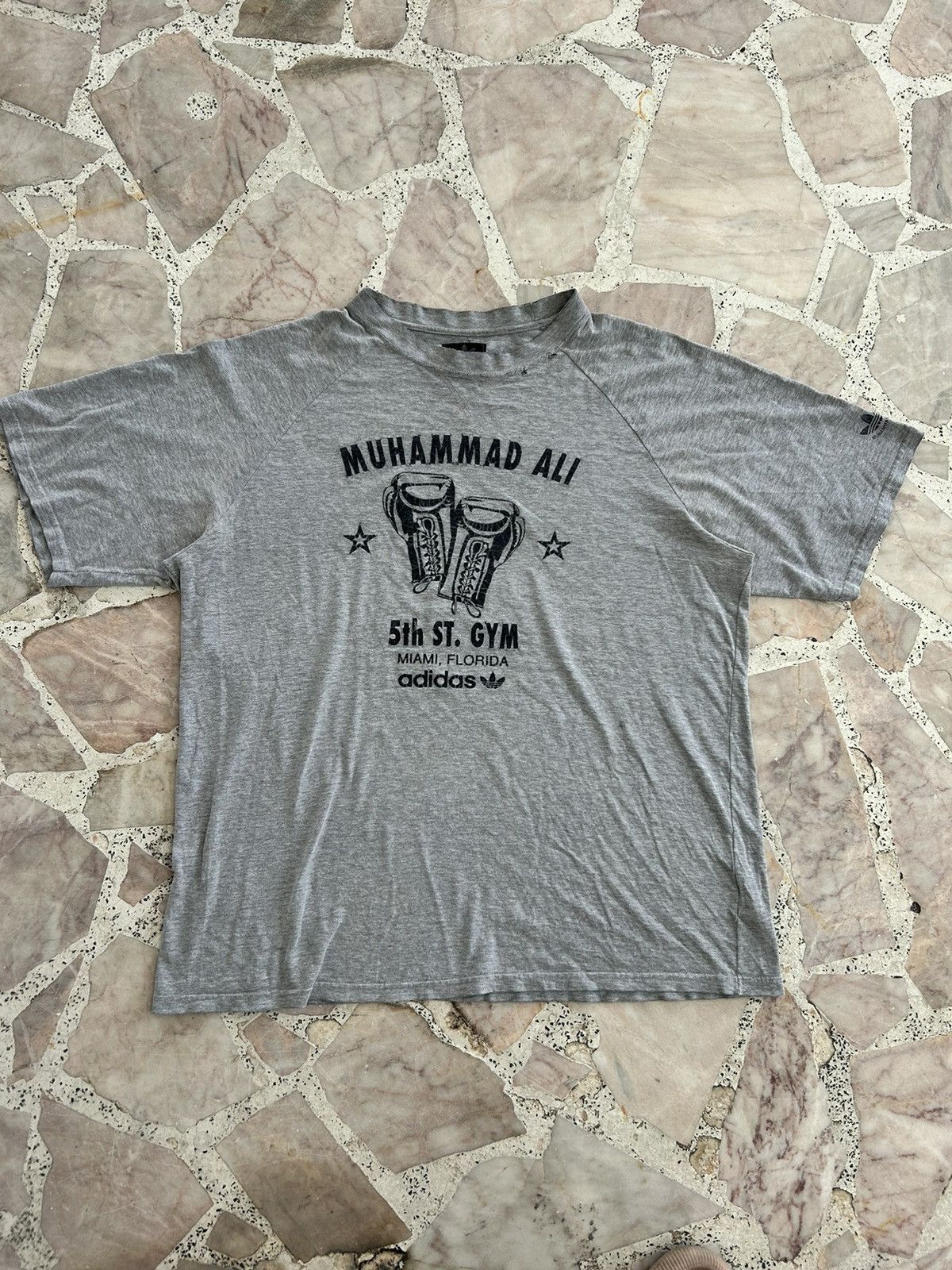 Adidas Adidas Muhammad Ali Vintage Grey Oversize Tshirt Size US XL / EU 56 / 4 - 2 Thumbnail