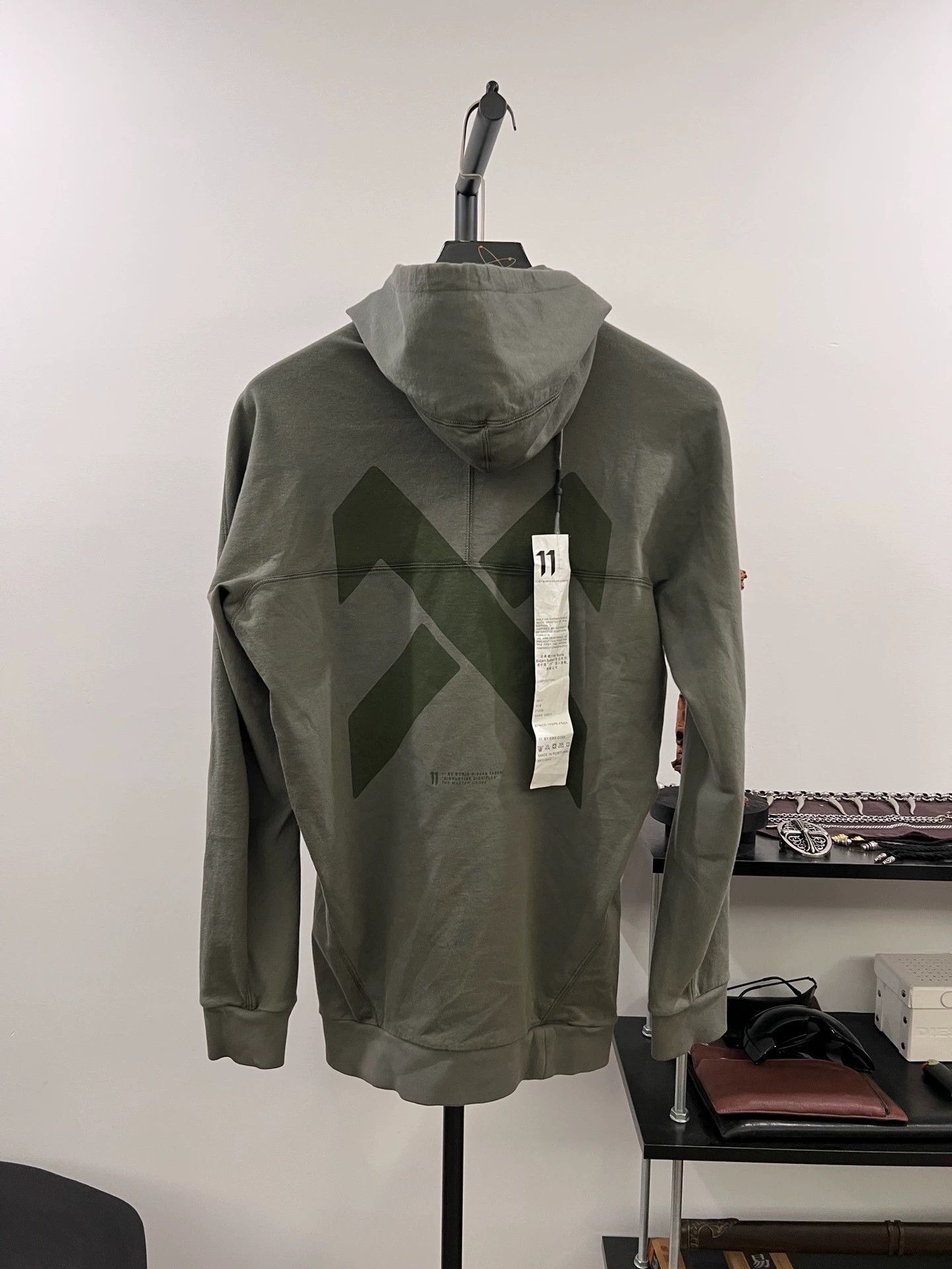 Boris Bidjan Saberi BBS 11by bbs Printed Long-Sleeve Hoodie M Size US M / EU 48-50 / 2 - 1 Thumbnail