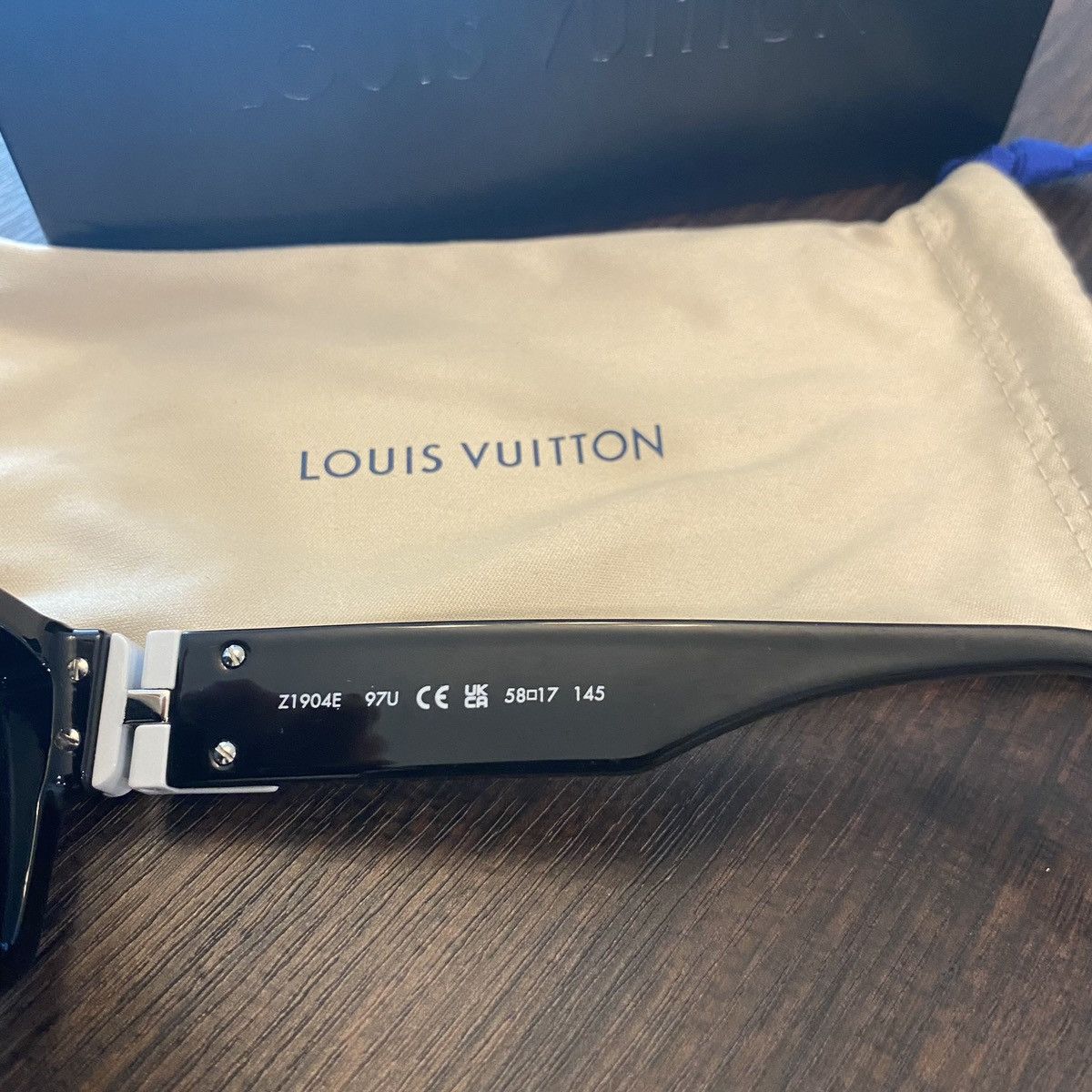 Louis Vuitton Louis Vuitton x Yayoi Kusuma Millionaire Sunglasses Size ONE SIZE - 10 Thumbnail