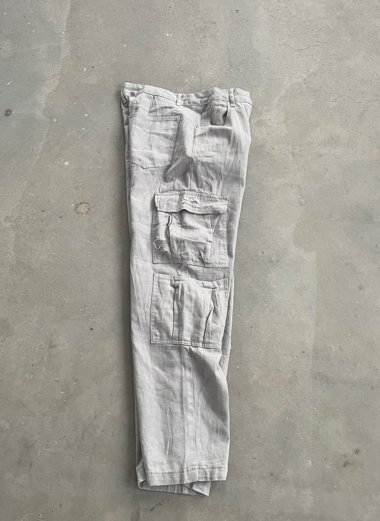 Other CARGO MULTIPOCKET DISTRESSED PANT Size US 34 / EU 50 - 5 Thumbnail