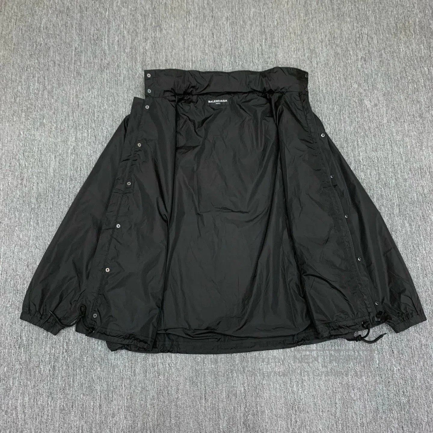 Balenciaga balenciaga black nylon windbreaker jacket small. Size US S / EU 44-46 / 1 - 7 Thumbnail