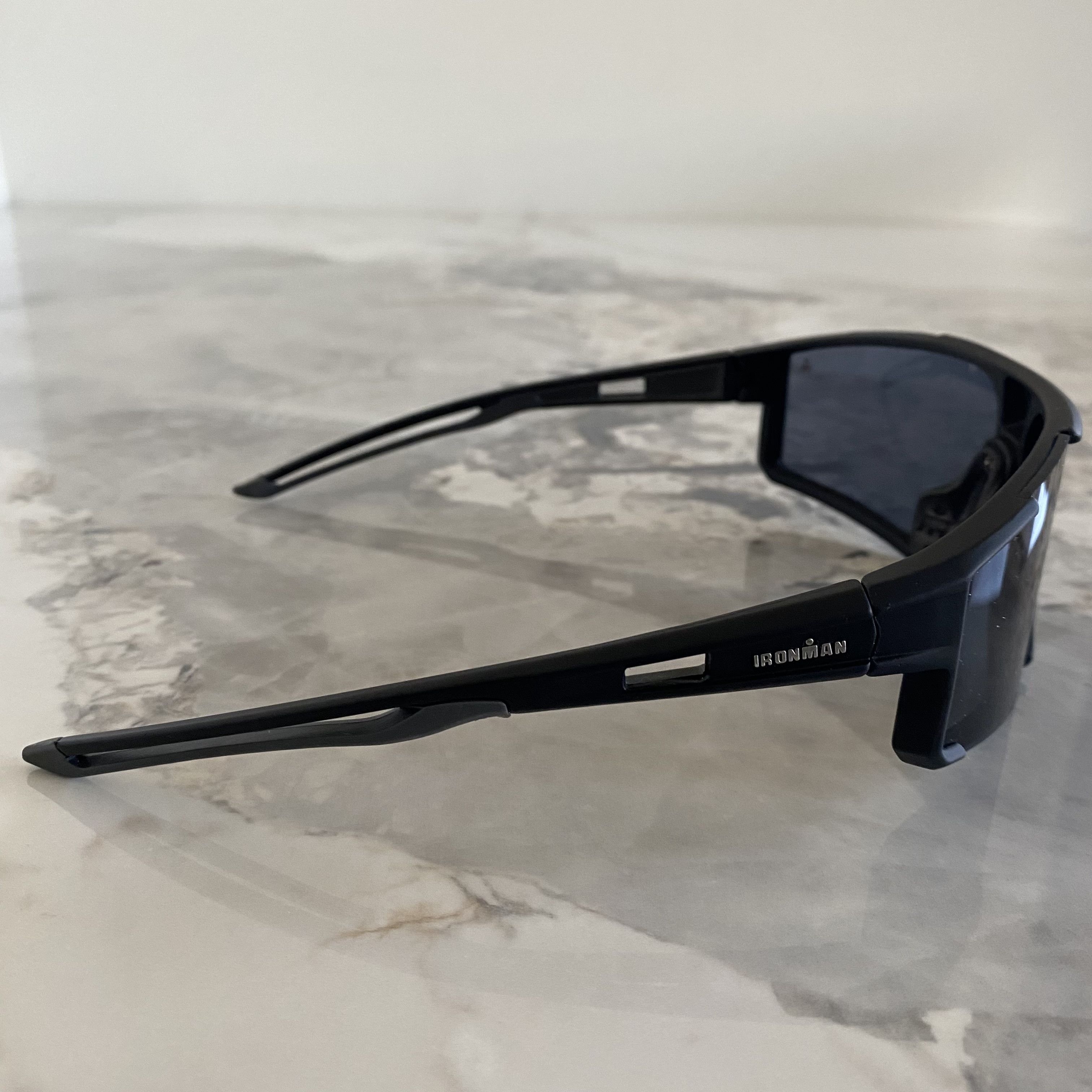Vintage Black Futuristic Matrix Sporty Sunglasses Size ONE SIZE - 3 Thumbnail