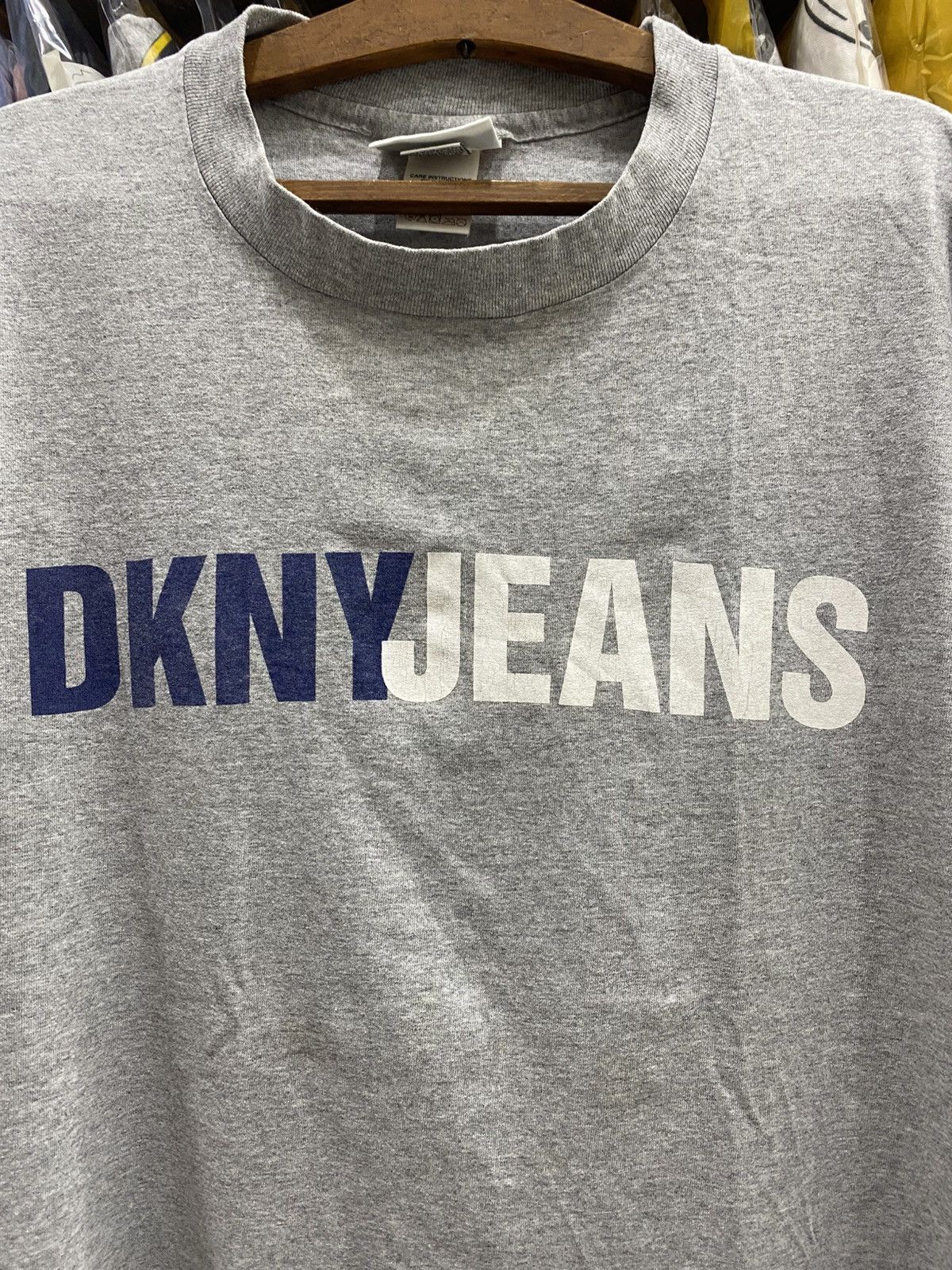 DKNY DKNY TSHIRT Size US XL / EU 56 / 4 - 2 Thumbnail