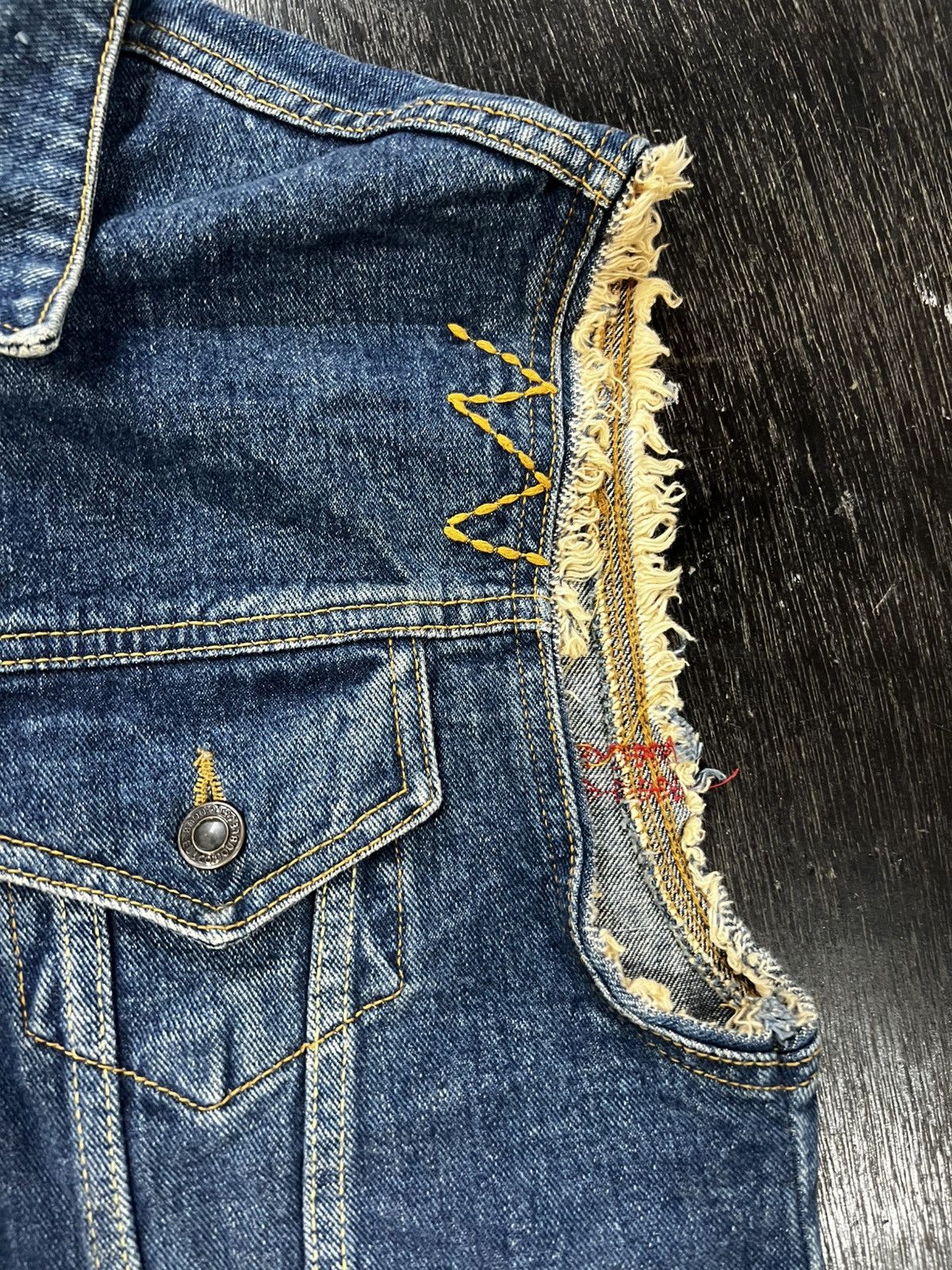 Japanese Brand DOUBLE U Custom Stitch Distressed Denim Vest Size US M / EU 48-50 / 2 - 6 Thumbnail