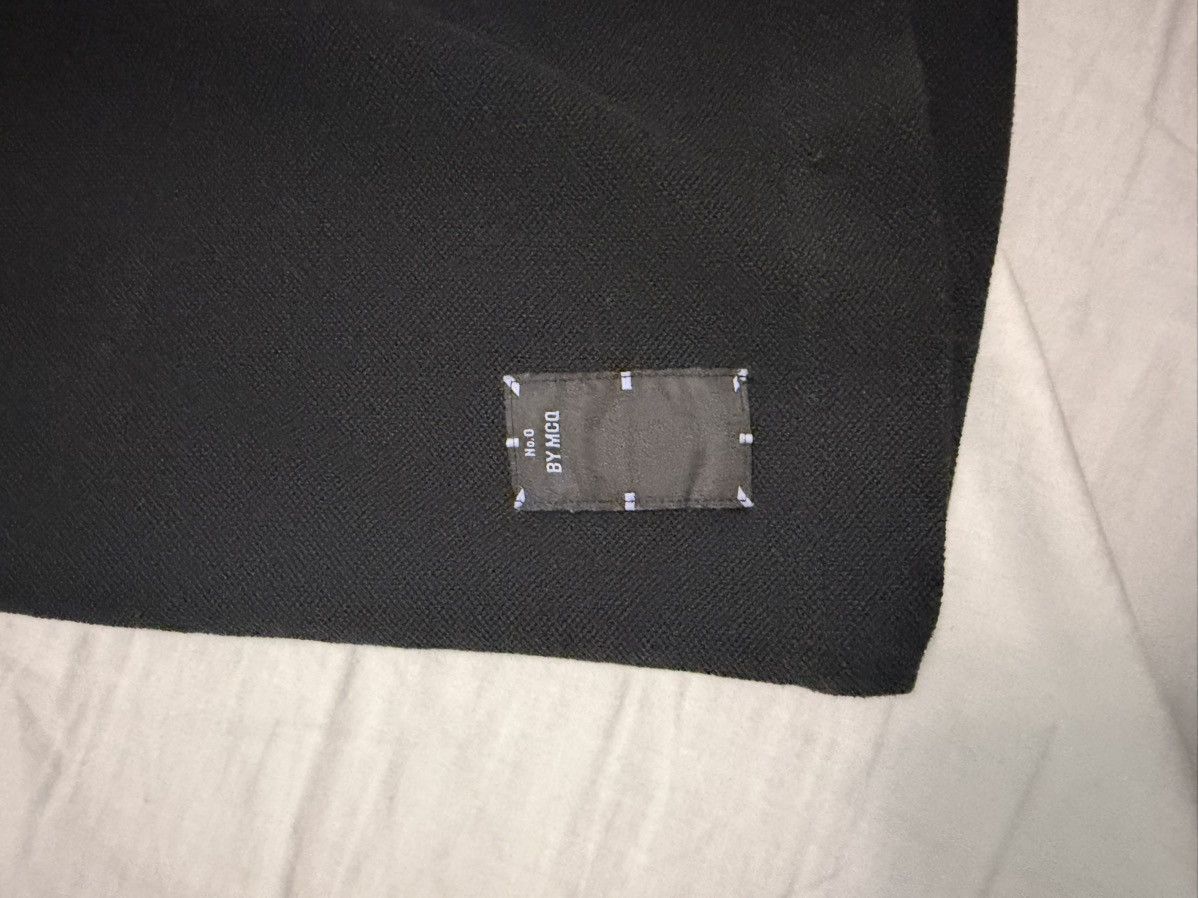 MCQ MCQ Icon 0 Polo Size US S / EU 44-46 / 1 - 5 Thumbnail