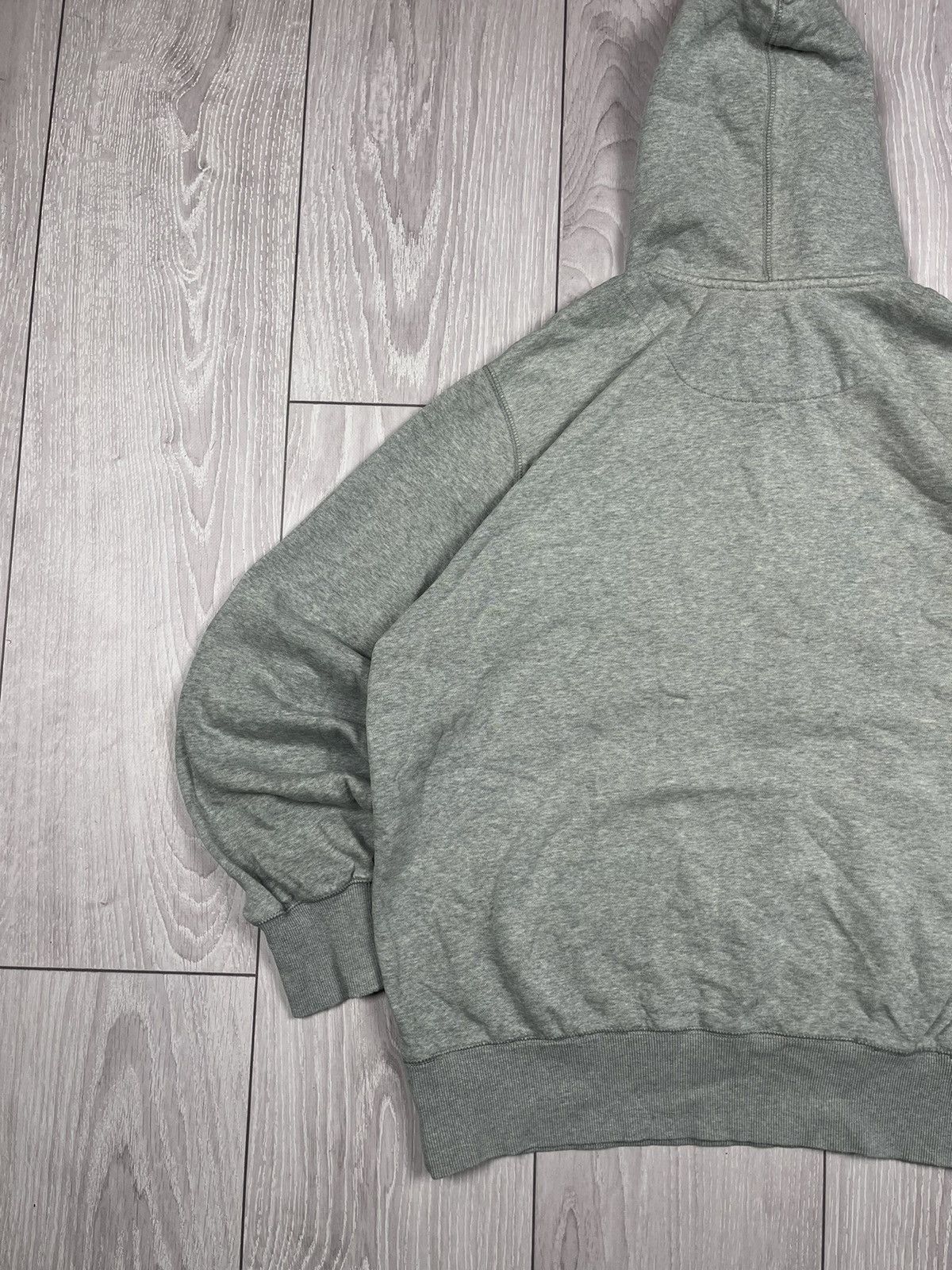 Nike × Vintage Vintage Nike Ohio State Center Logo Grey Hoodie 00s Size US M / EU 48-50 / 2 - 7 Thumbnail