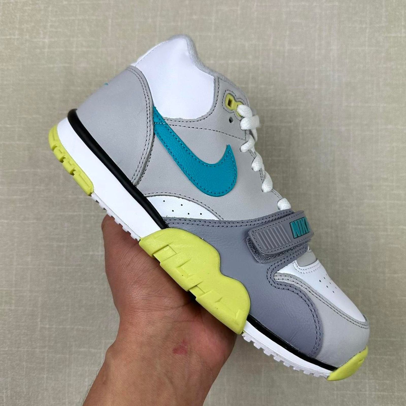 Nike Nike Air Trainer 1 "Citron" Men 8 Size US 8 / EU 41 - 1 Thumbnail