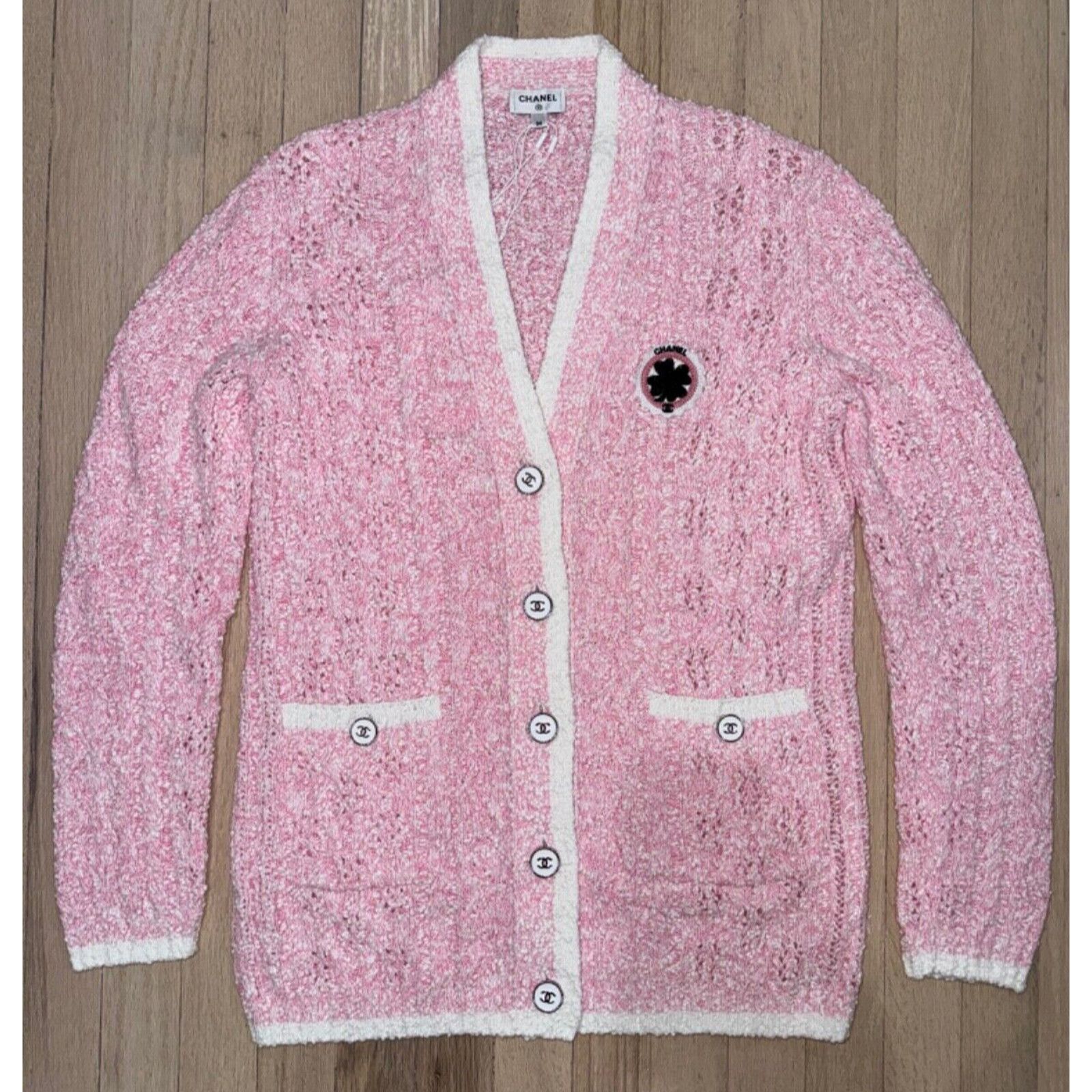 Chanel Chanel 24P Pink White Knit Boucle CC Logo Button Long Size XS / US 0-2 / IT 36-38 - 2 Thumbnail