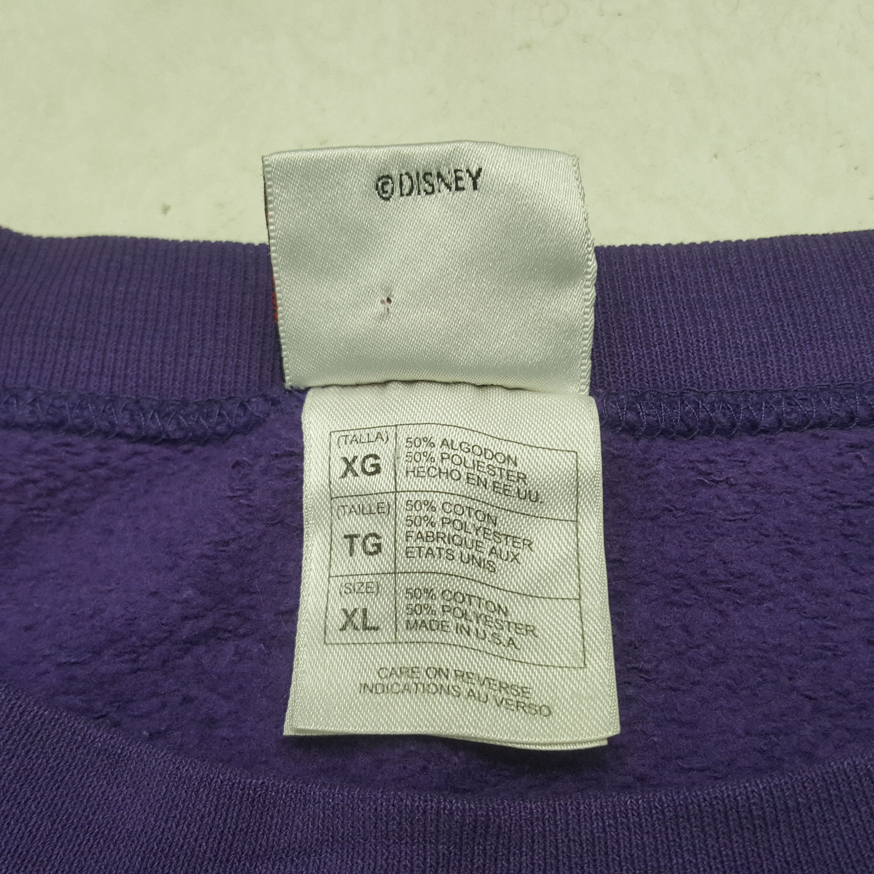 Disney Vintage Disney Pooh Sweet As Hunny Sweatshirt Size US XL / EU 56 / 4 - 5 Thumbnail