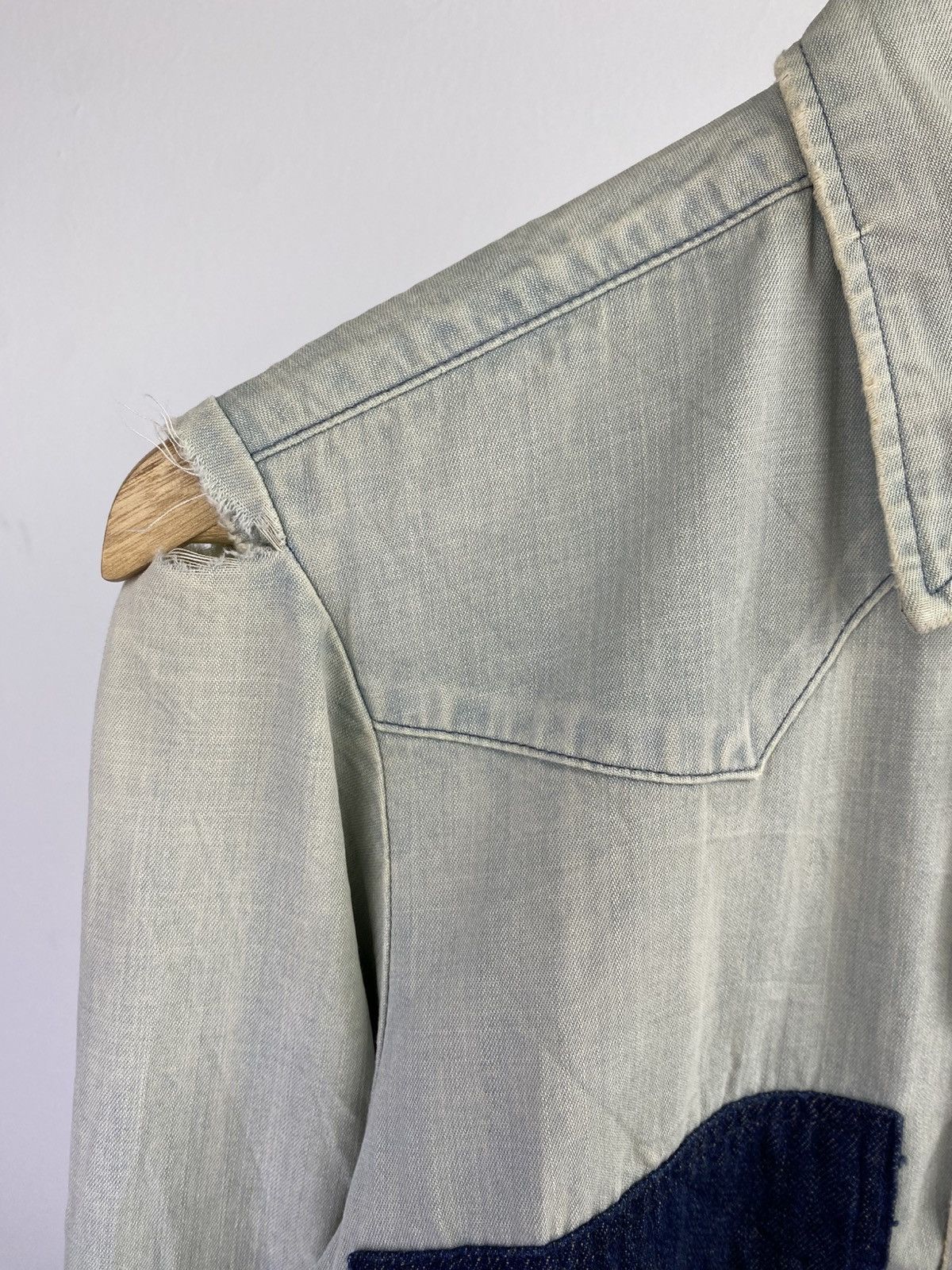 Sasquatchfabrix SS11 Sasquatchfabrix "Zearchy" Distressed Denim Shirt Size US S / EU 44-46 / 1 - 6 Thumbnail