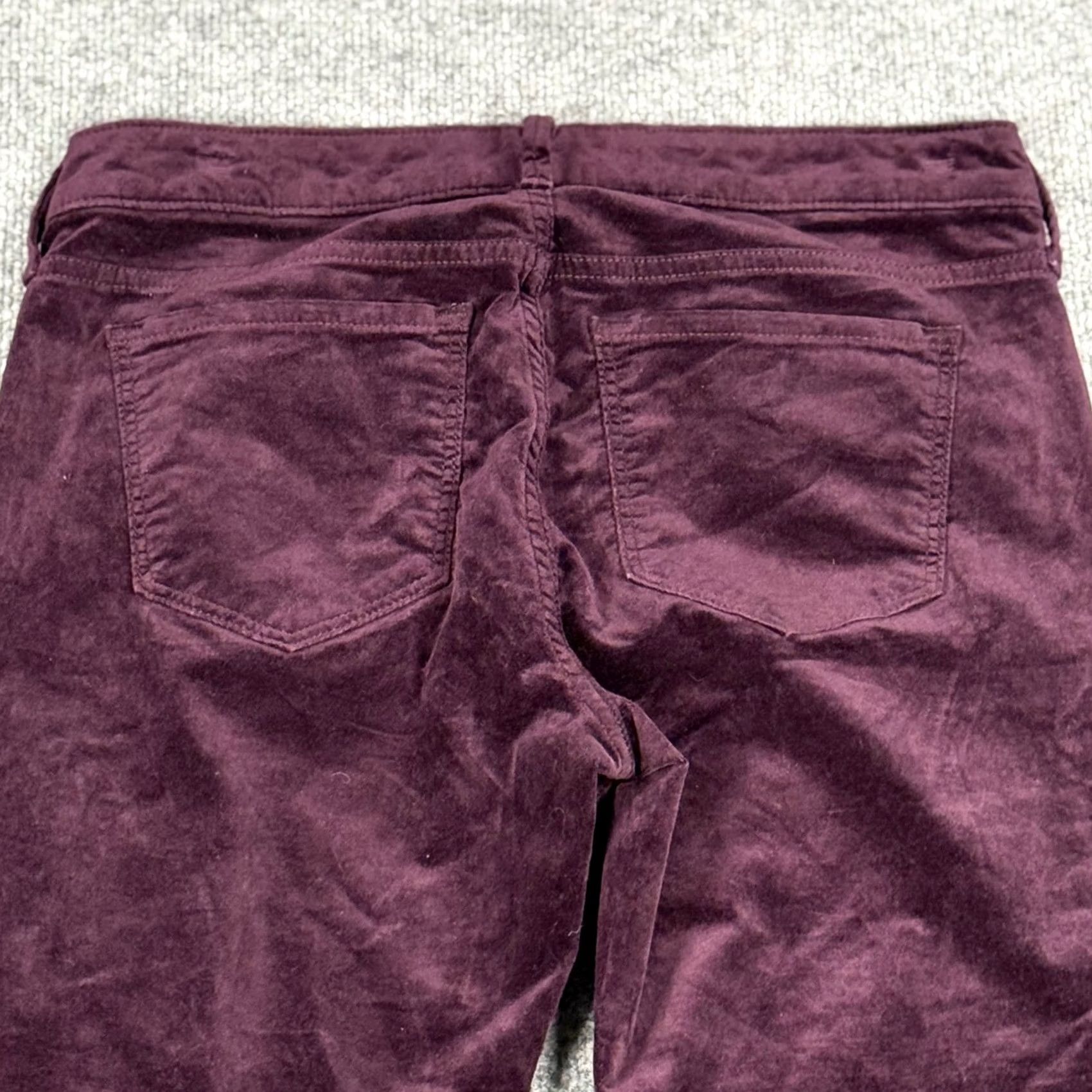 Old Navy Old Navy Burgundy Velvet Skinny Pants Corduroy 8 Women Jeans Mid Rise Inseam 28 Refine Size 30" / US 8 / IT 44 - 5 Thumbnail