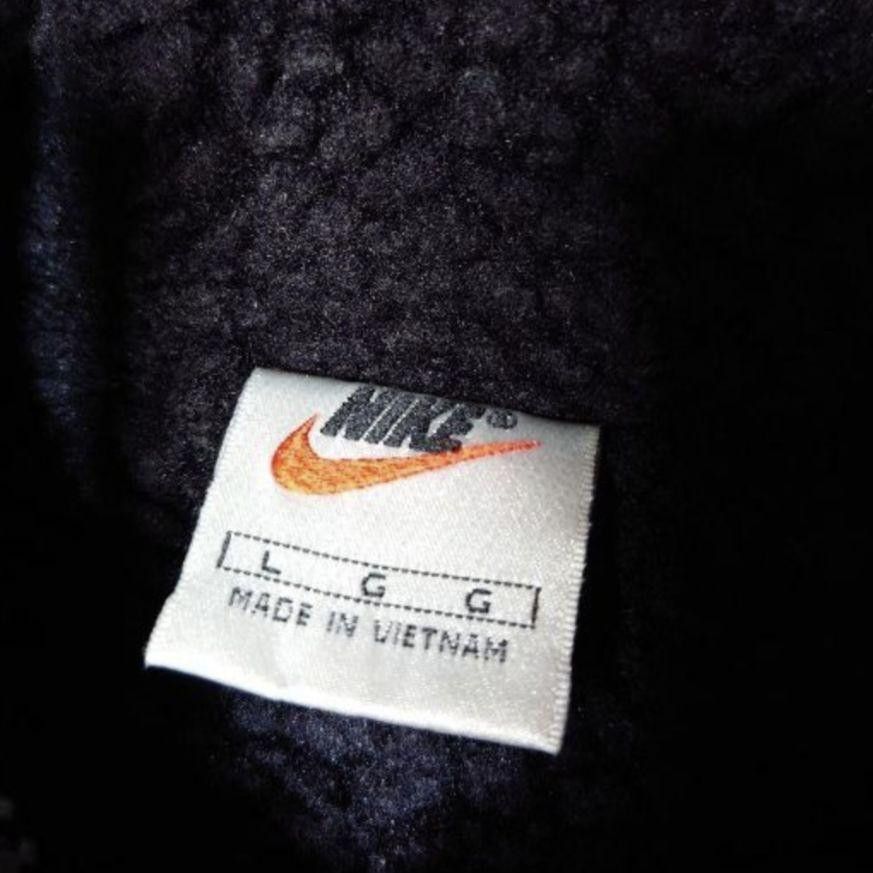 Nike VINTAGE Y2K NIKE Black Rain Jacket Men's L BIG Back Swoosh Size US L / EU 52-54 / 3 - 7 Thumbnail