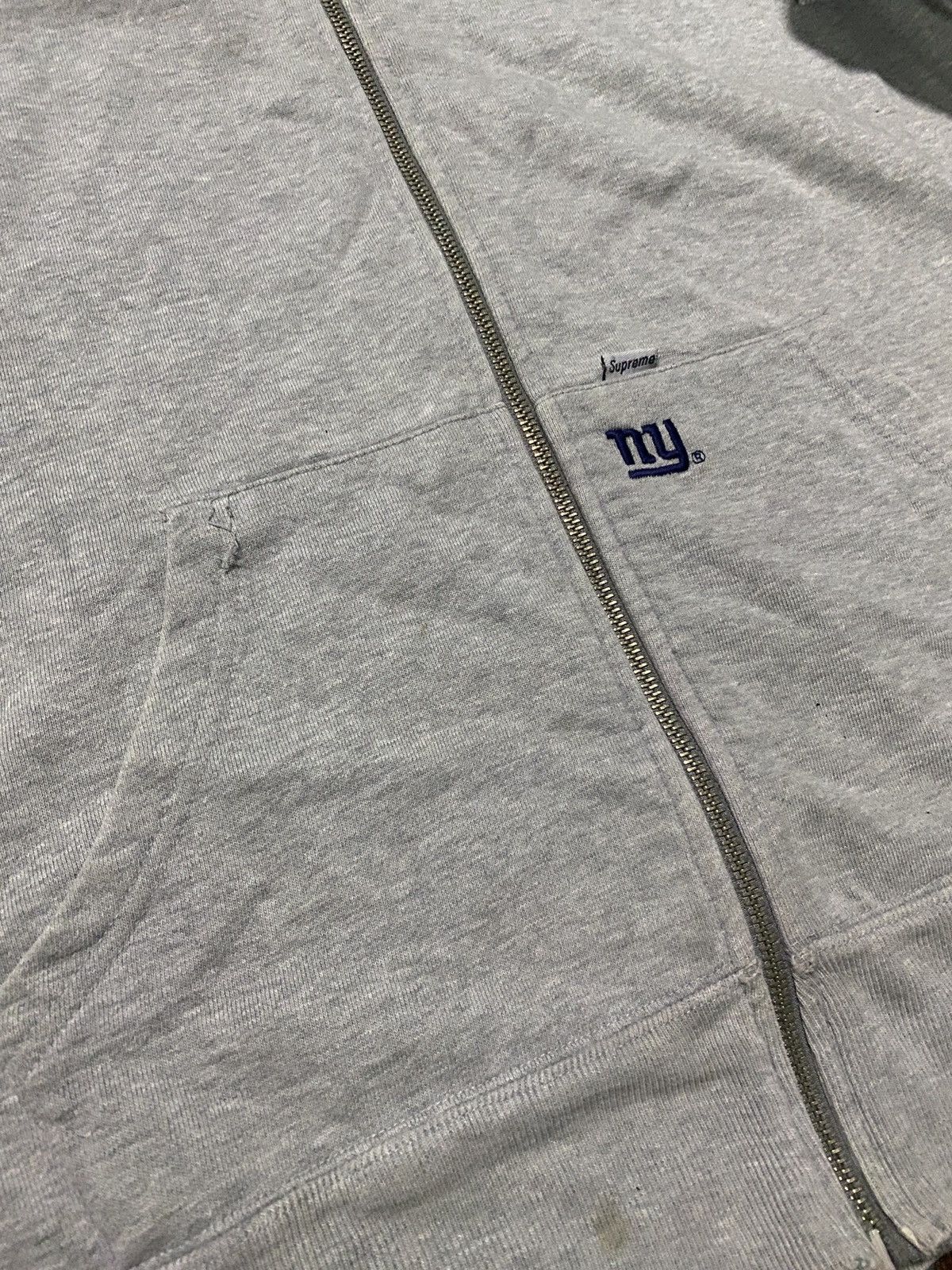 Hypebeast FIRE 🔥 VINTAGE SUPREME NY ZIP UP HOODIE DISTRESSED REWORK Size US L / EU 52-54 / 3 - 10 Thumbnail