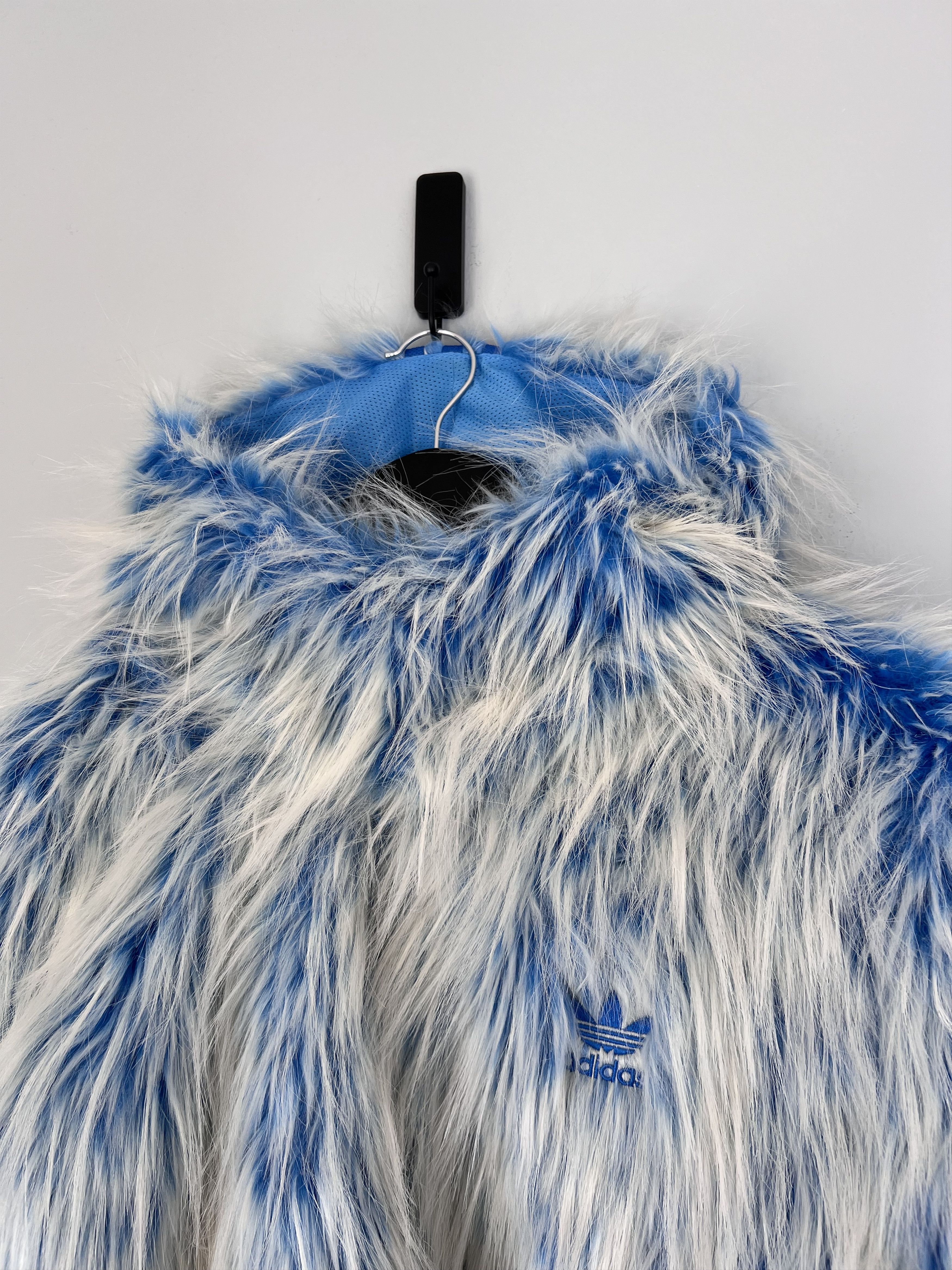Adidas Kerwin Frost Adidas Yeti Track Suit in White Blue Size US M / EU 48-50 / 2 - 2 Thumbnail