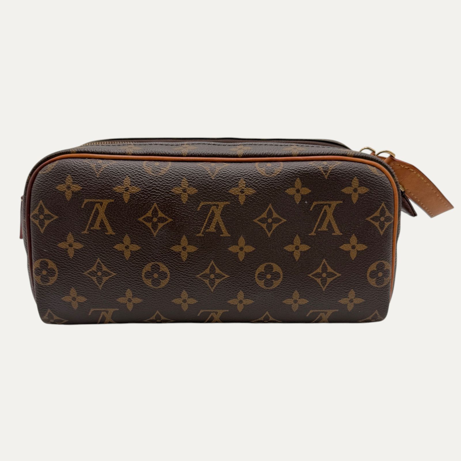 Louis Vuitton Louis Vuitton Dopp Kit Toiletry Pouch Size ONE SIZE - 2 Thumbnail