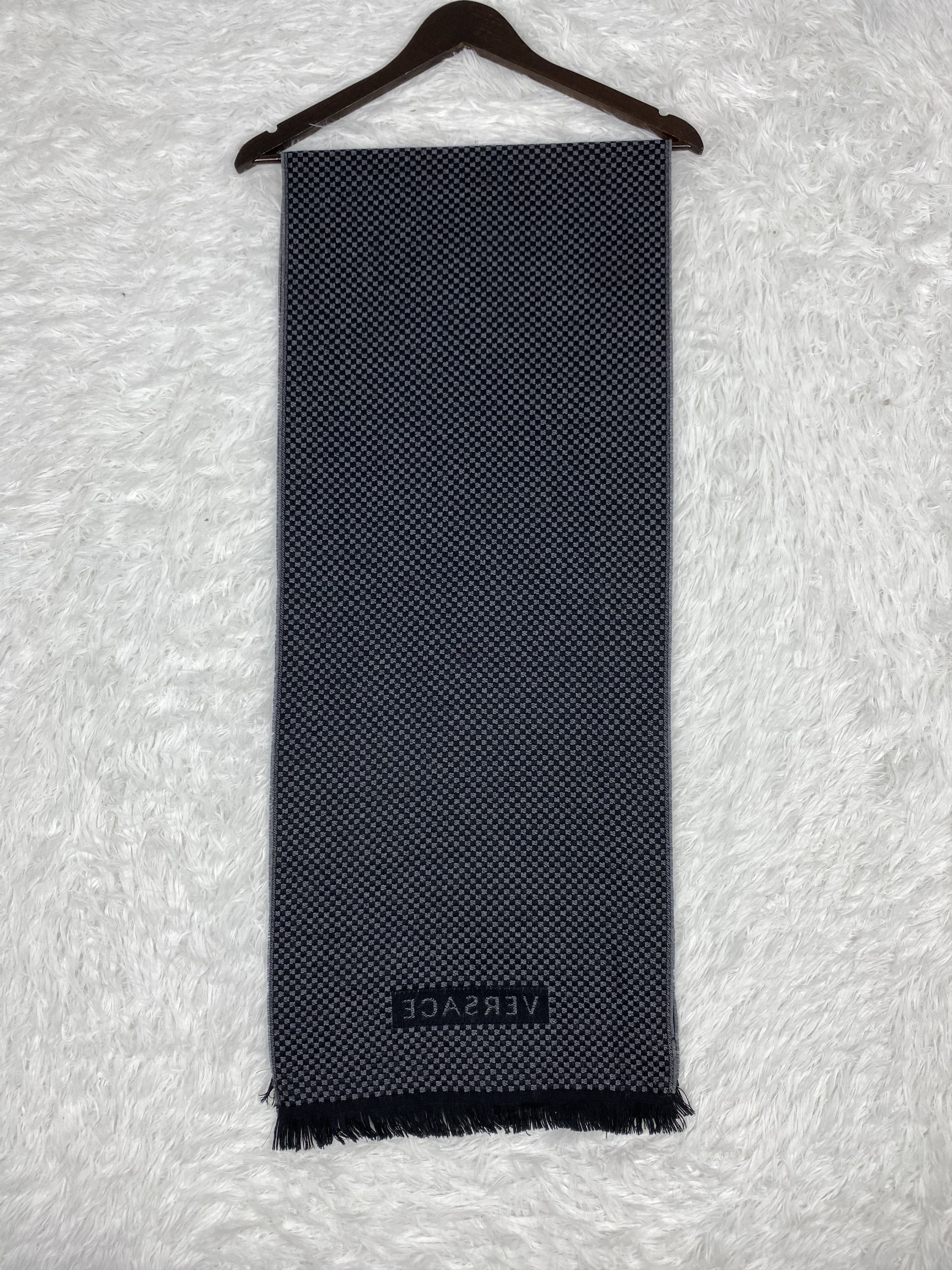 Versace Vintage Versace Scarf / Muffler Neckwear PM0070 Size ONE SIZE - 11 Thumbnail