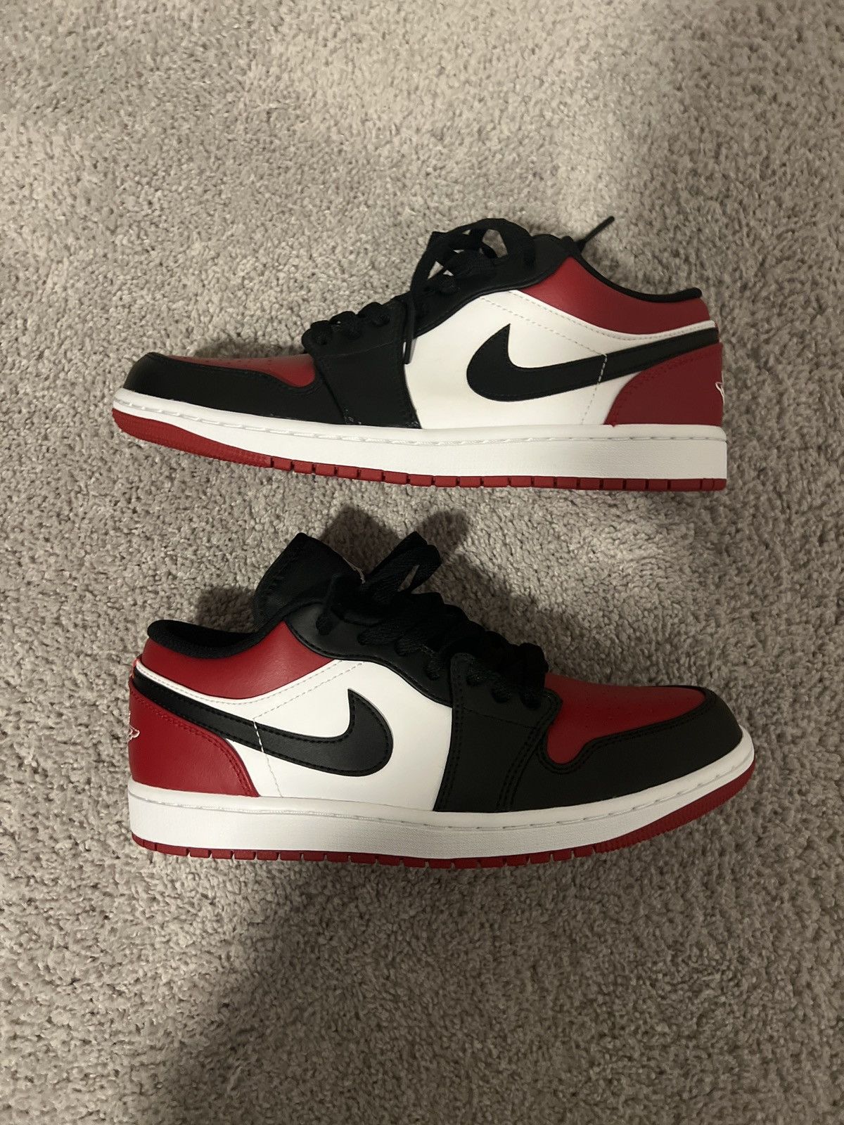 Jordan Brand × Nike Jordan 1 Low Bred Toe Size US 8.5 / EU 41-42 - 3 Thumbnail