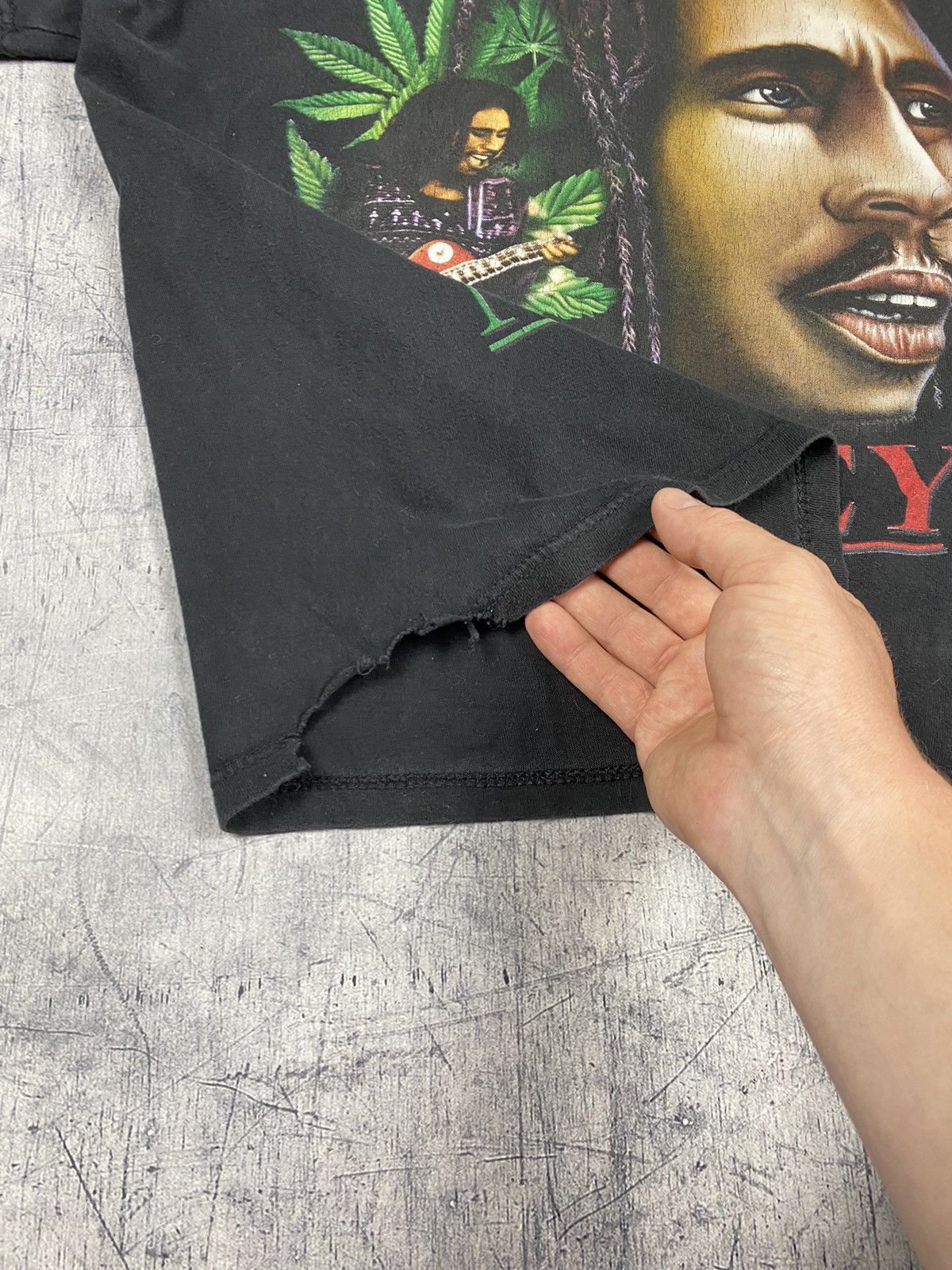 Bob Marley Vintage 00s Bob Marley Legend 420 Weed Ganja Y2K Tee T-Shirt Size US M / EU 48-50 / 2 - 10 Thumbnail