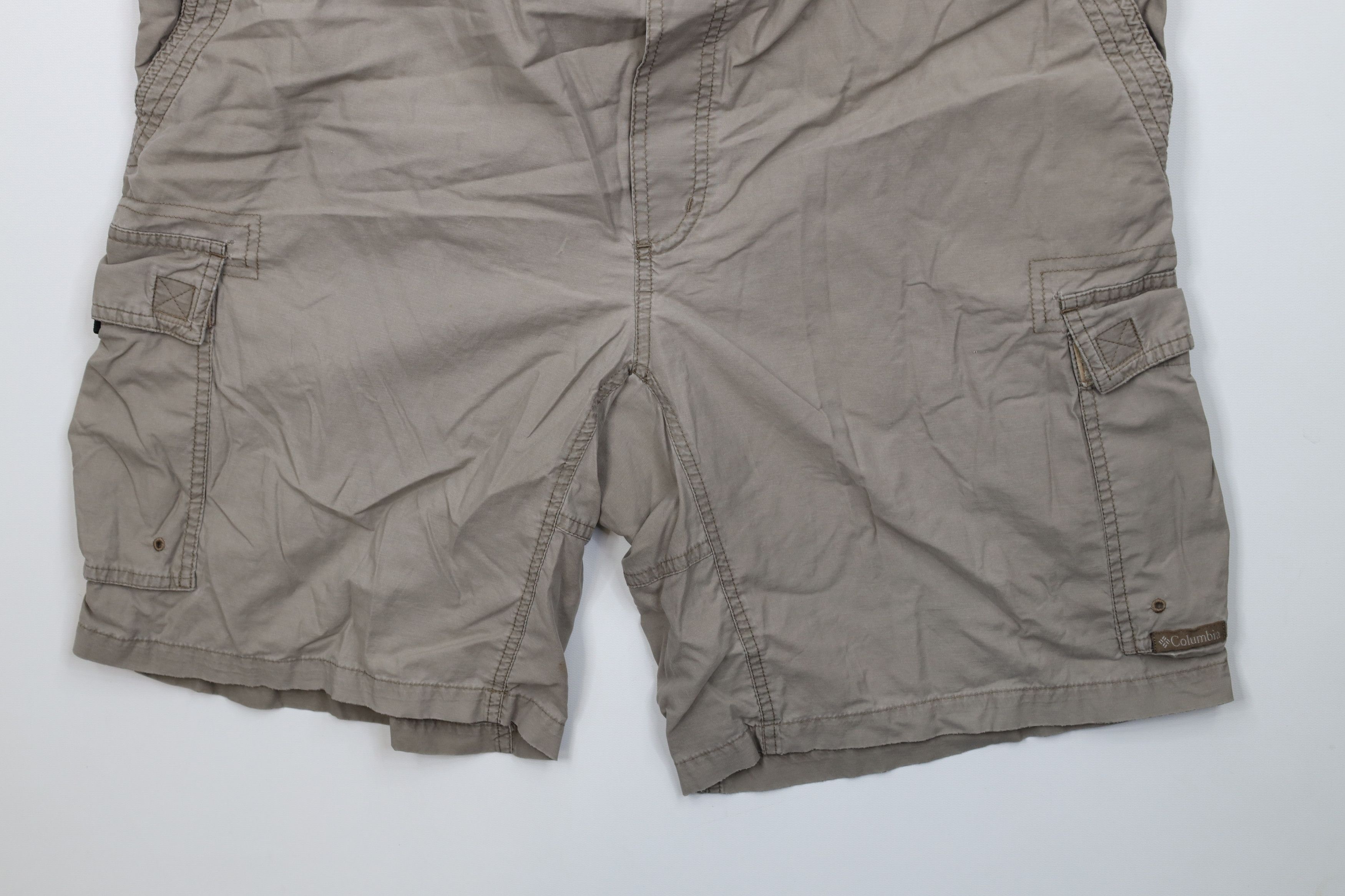 Columbia Vintage Y2K Columbia Belted Above Knee Lined Cargo Shorts Size US 32 / EU 48 - 4 Thumbnail