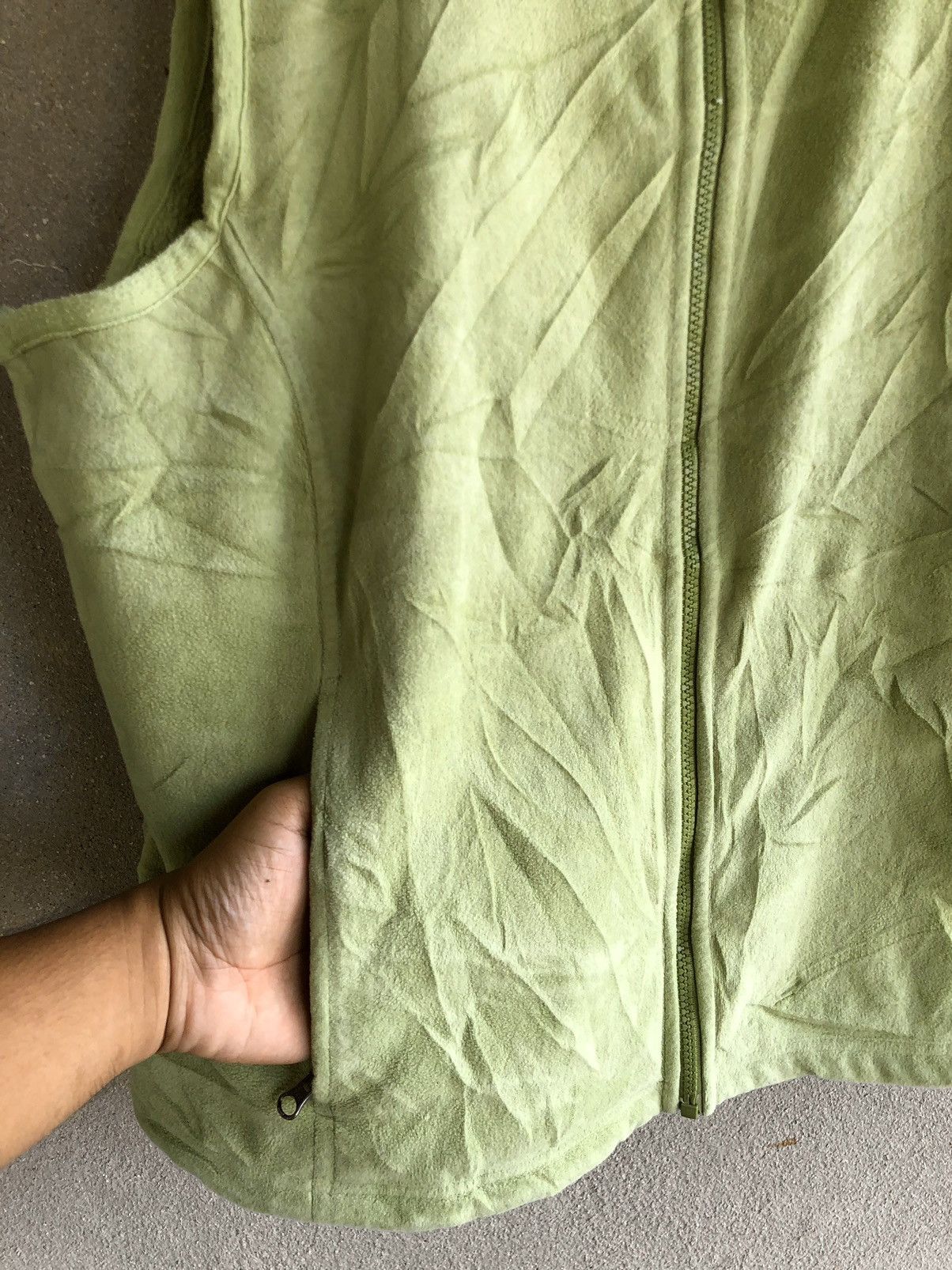 Japanese Brand × L.L. Bean × Vintage Vintage LL BEAN neon green fleece vest Size US L / EU 52-54 / 3 - 4 Thumbnail