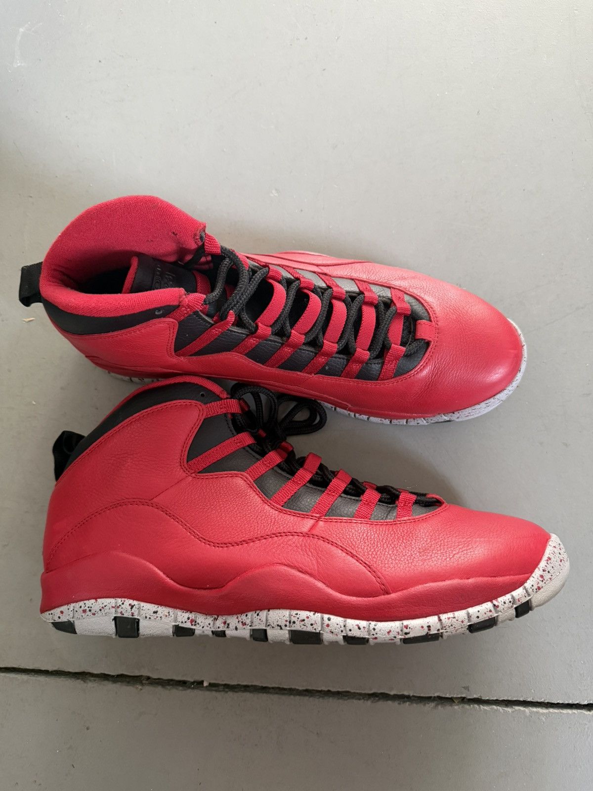 Jordan Brand Air Jordan 10 Retro Bulls Over Broadway Red Size US 14 / EU 47 - 1 Thumbnail