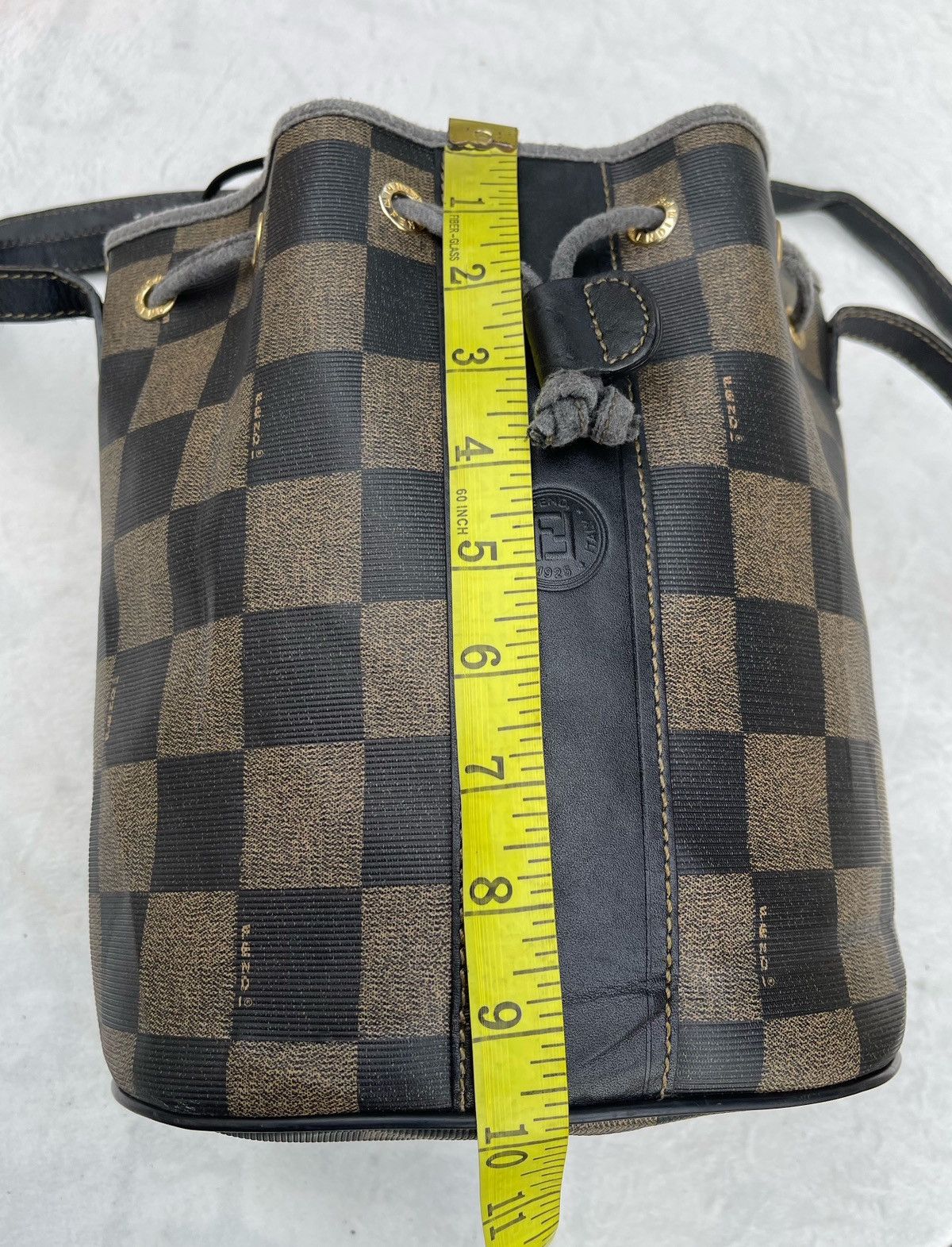 Fendi 🔥VINTAGE 90'S FENDI ROMA ITALY PEQUIN CHECK BUCKET BAG Size ONE SIZE - 20 Thumbnail