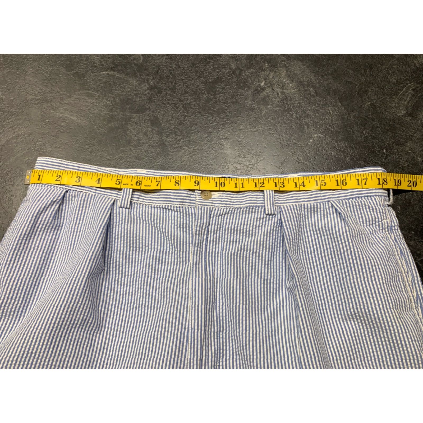 Polo Ralph Lauren VINTAGE Polo Ralph Lauren Mens Shorts Seersucker Cotton Blue White Stripe Summer Size 38 Casual Size US M / EU 48-50 / 2 - 5 Thumbnail