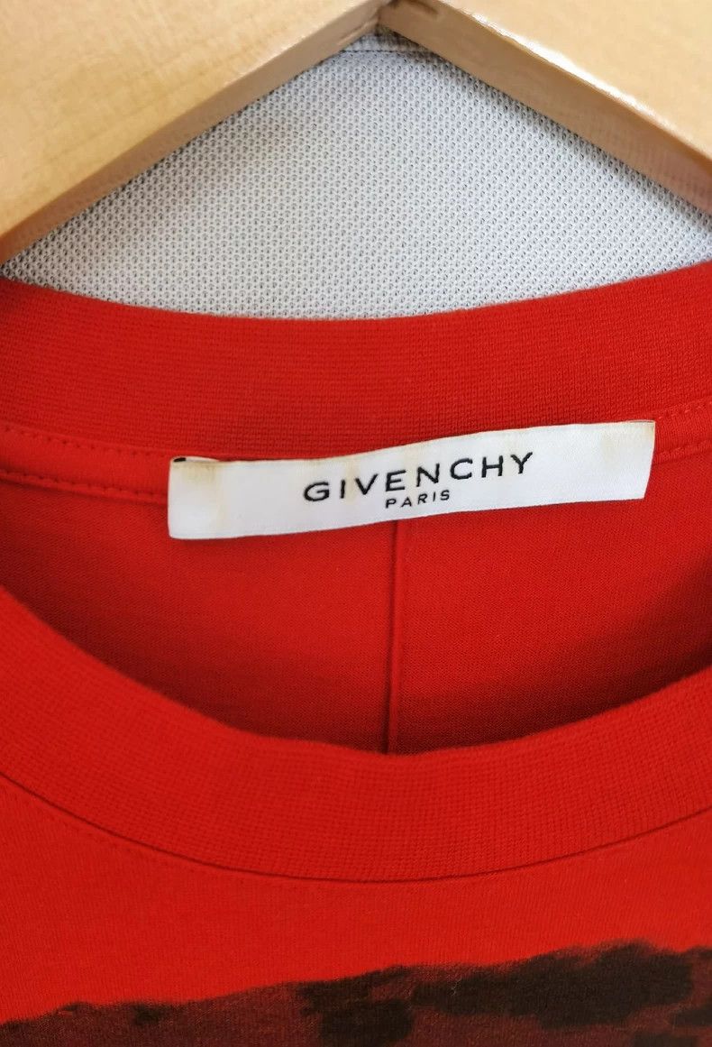 Givenchy Givenchy Dog Head T-shirt, size M 2506-Nextarrow Size US M / EU 48-50 / 2 - 4 Thumbnail