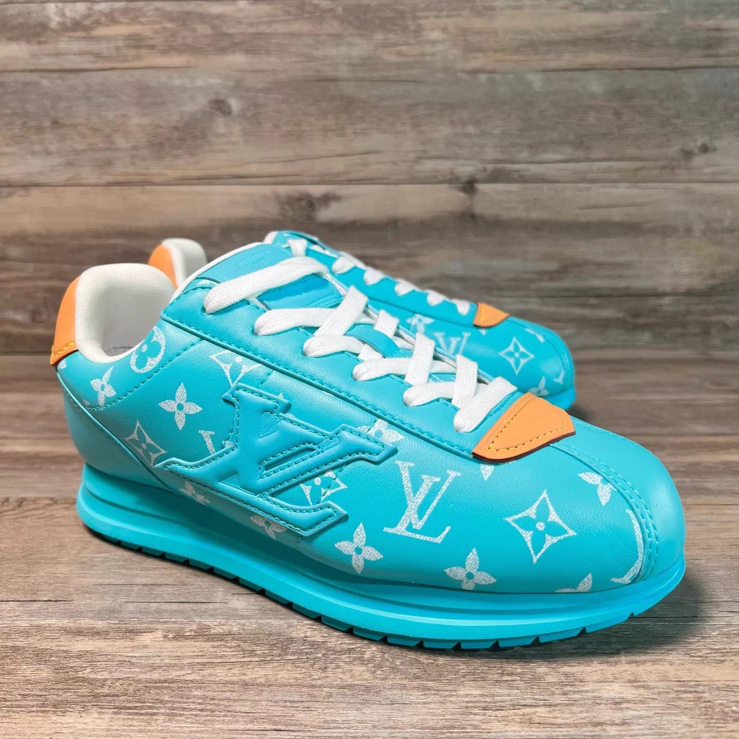 Louis Vuitton LV x Nigo Buttersoft Gump Tiff Blue WB Logo UK7.5/41.5 BNIB Size US 8.5 / EU 41-42 - 2 Thumbnail