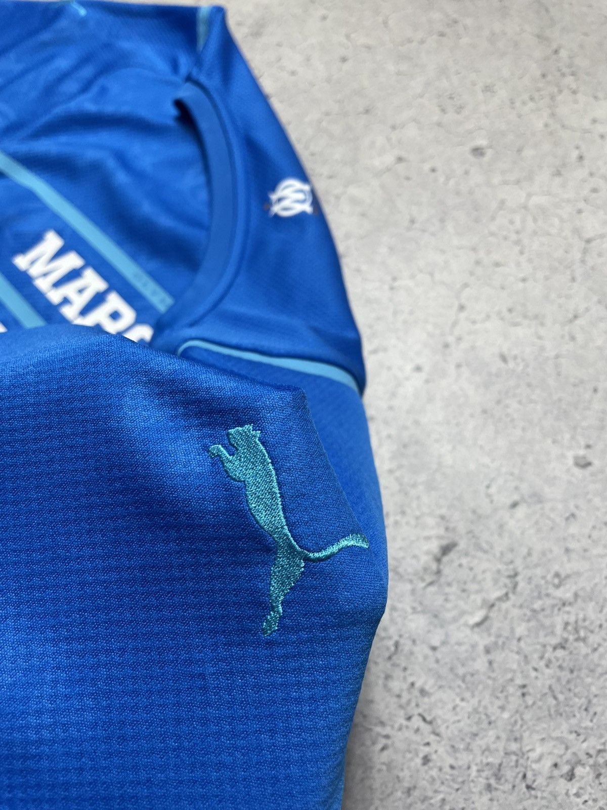 Puma Puma FC Marseille Olympique Y2K Soccer Jersey Big Logo Size US L / EU 52-54 / 3 - 10 Thumbnail