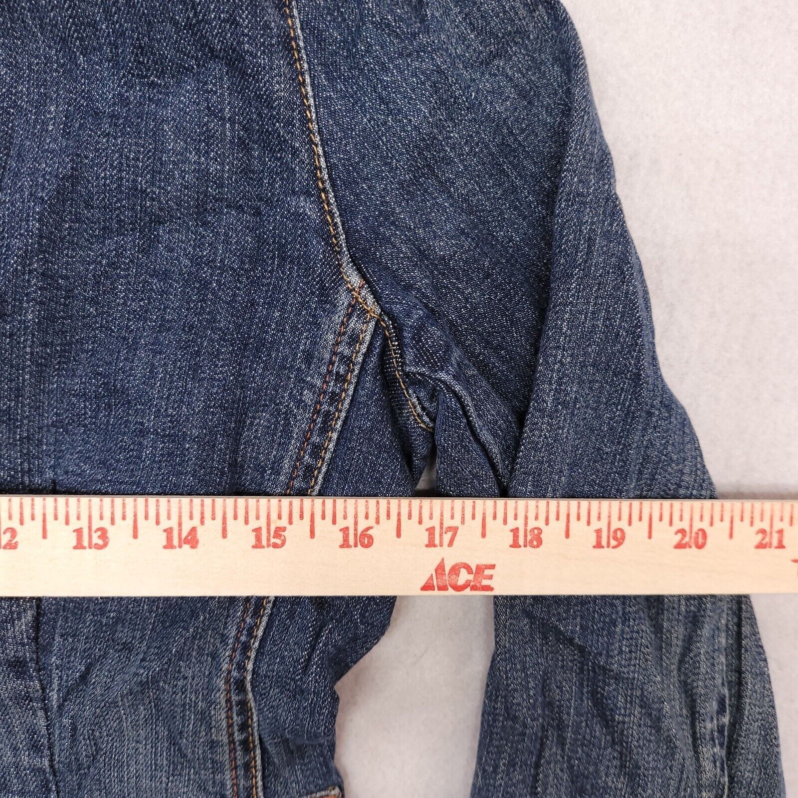 Gap Gap Button Long Sleeve Denim Jean Jacket Womens Size 4 Blue Size S / US 4 / IT 40 - 6 Thumbnail