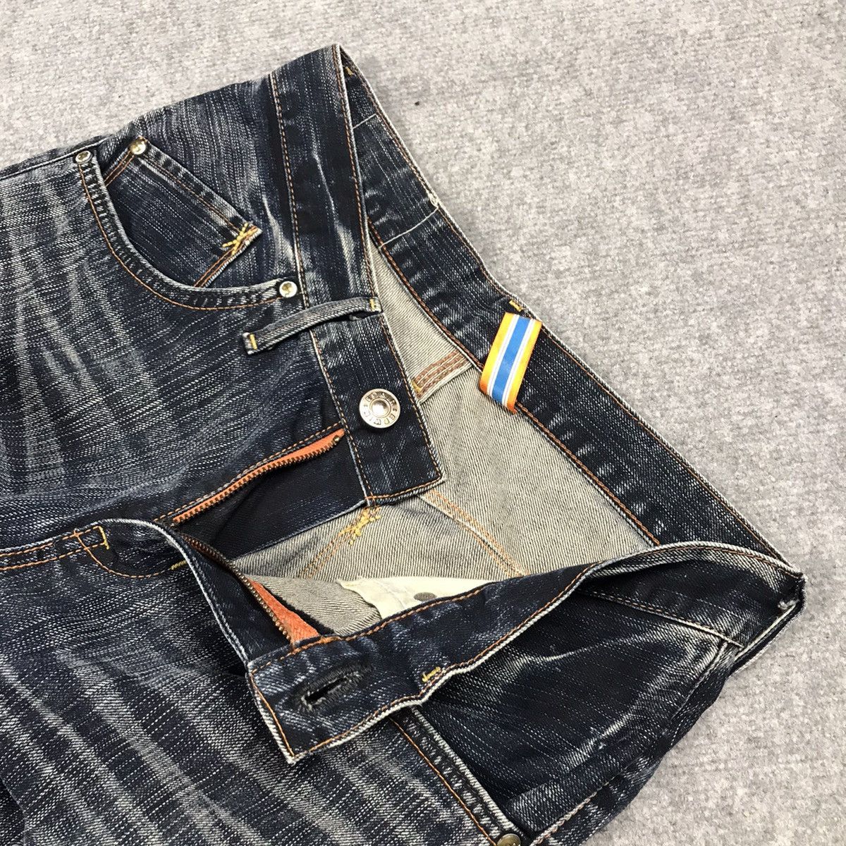 Japanese Brand BANANA STYLE DENIM DISTRESSED JEANS EDWIN PANTS Size US 28 / EU 44 - 14 Thumbnail