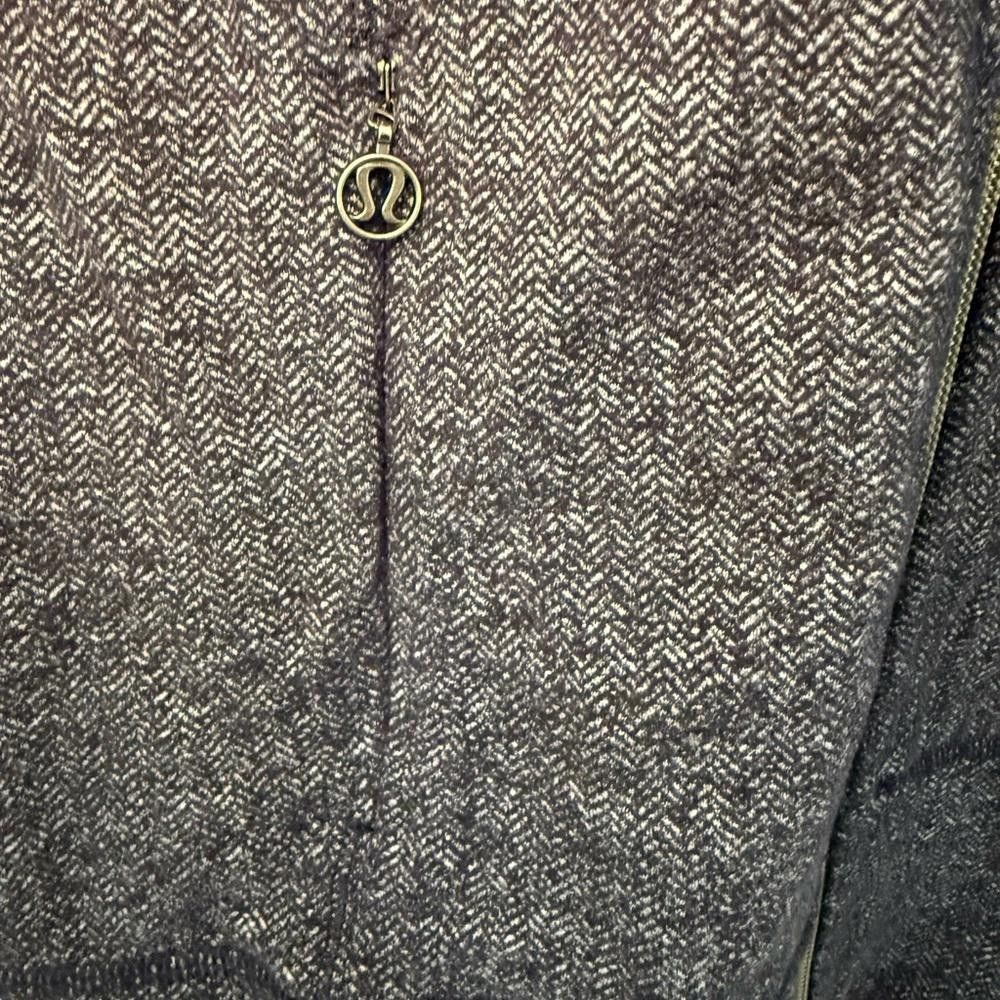 Lululemon Lululemon Daily Yoga Jacket Black Swan / Herringbone Zip 8 Size M / US 6-8 / IT 42-44 - 7 Thumbnail