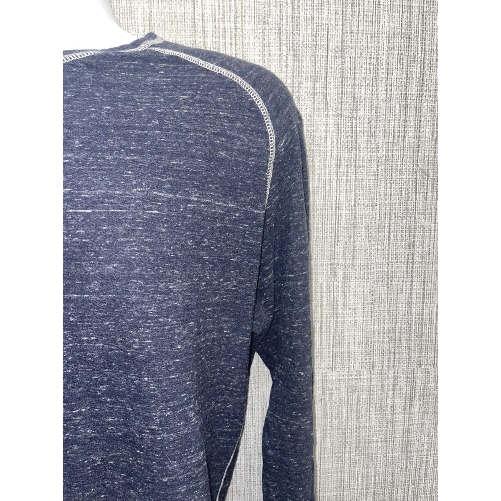 BKE VINTAGE BKE Single Stitch 1967 Standard Fit Blue Long Sleeve Shirt Mens XL Size US XL / EU 56 / 4 - 3 Thumbnail
