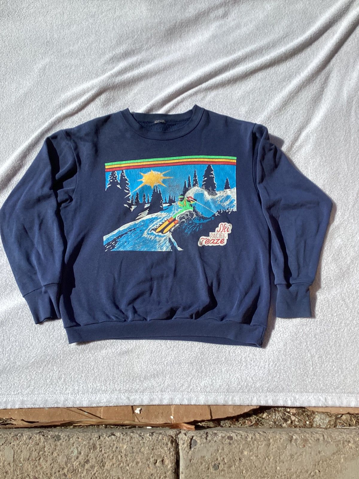 Other Vtg 80s/90s Pacific ski tee skiing outdoor nature sweatshirt Size US S / EU 44-46 / 1 - 1 Thumbnail