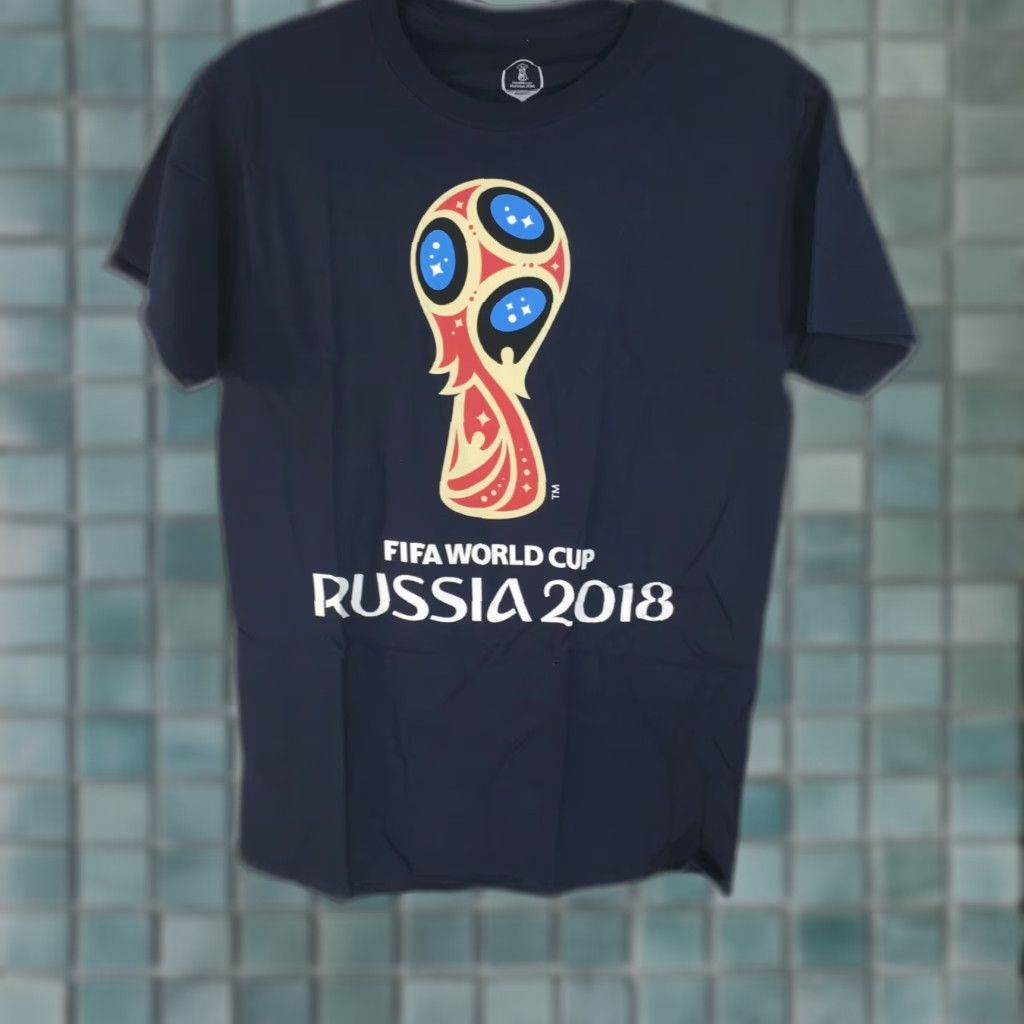 Vintage FIFA World Cup Emblem RUSSIA 2018 Shirt Mens Small Black Graphic Tee Size US S / EU 44-46 / 1 - 1 Thumbnail