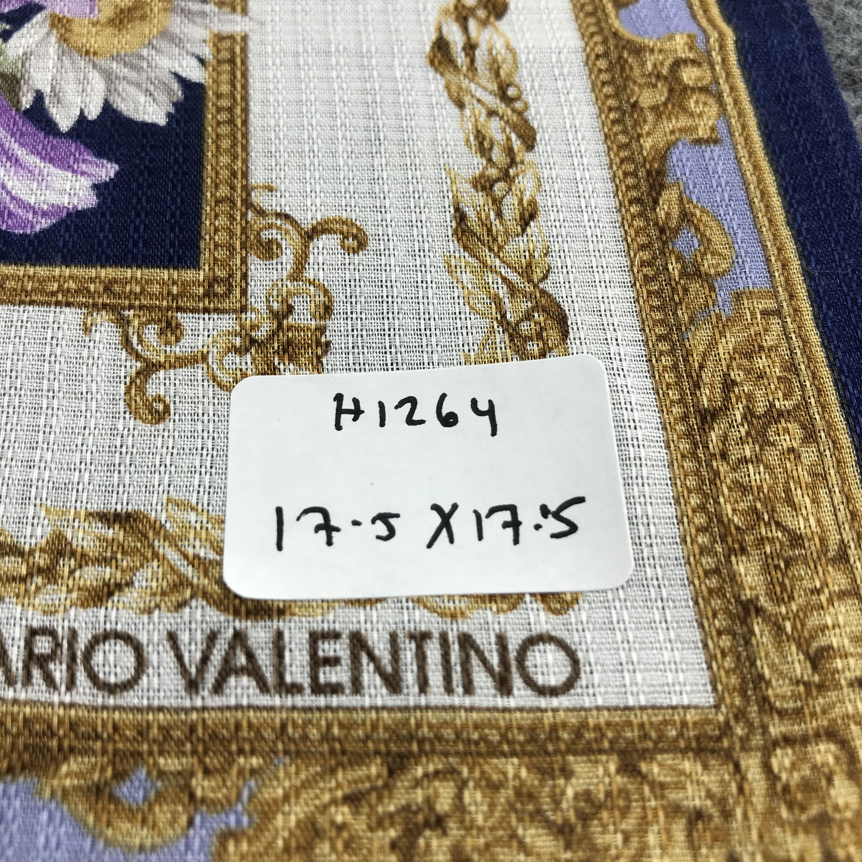 Mario Valentino Mario Valentino Handkerchief Neckerchief Bandana H1264 Size ONE SIZE - 11 Thumbnail