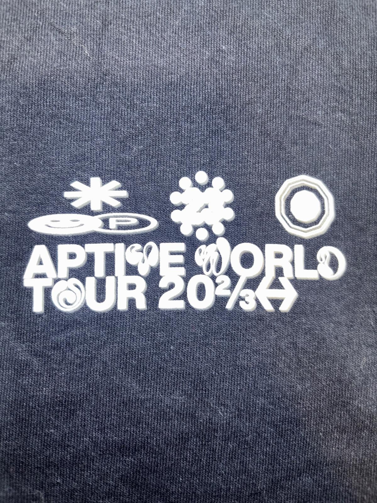 Gildan Retro Gildan Aptive World Tour 2023 T-Shirt - Black Size US L / EU 52-54 / 3 - 2 Thumbnail