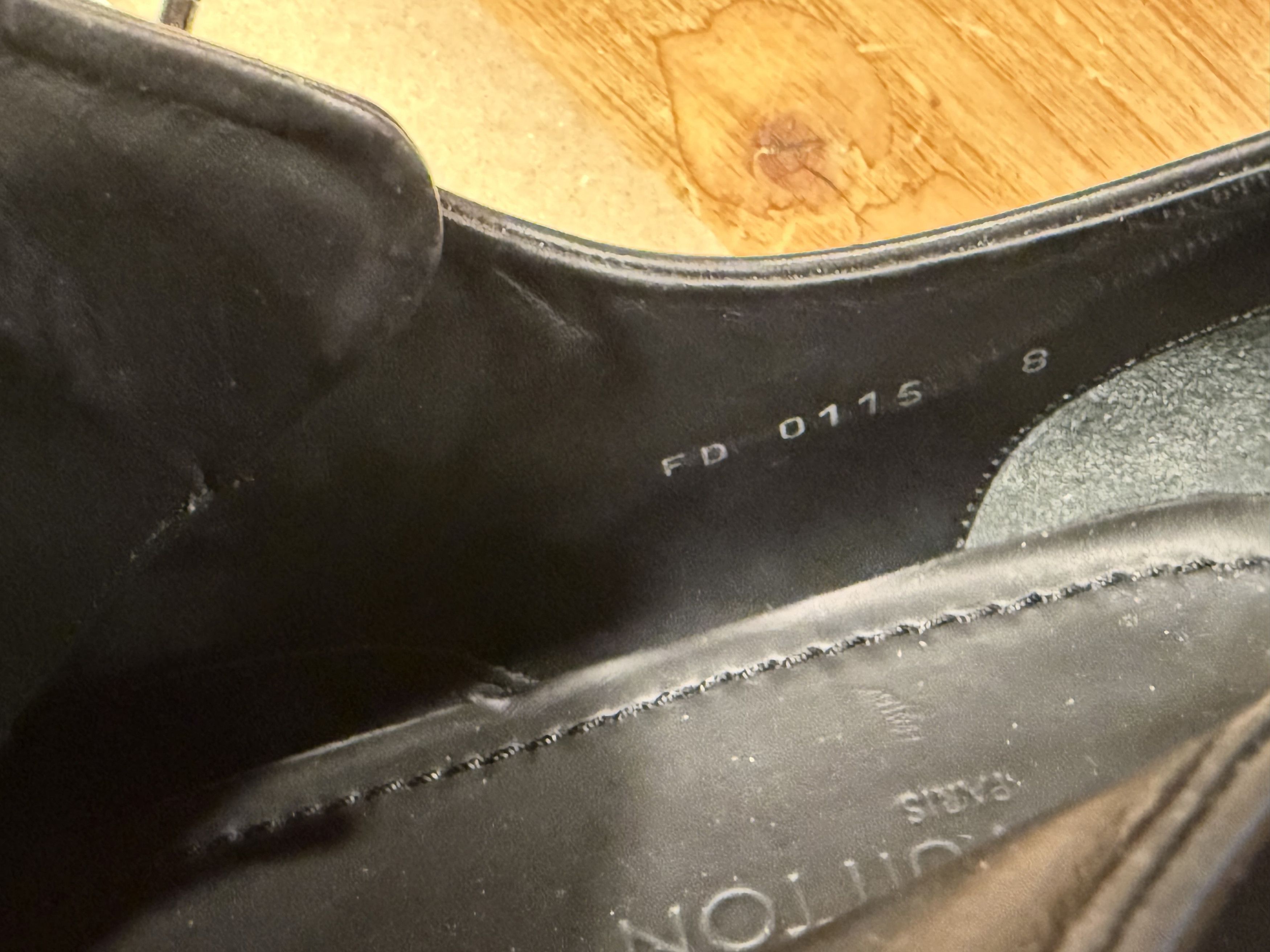 Louis Vuitton LOUIS VUITTON BROGUES LACE UP MENS DRESS SHOES SWORD BLACK Size US 10 / EU 43 - 9 Thumbnail