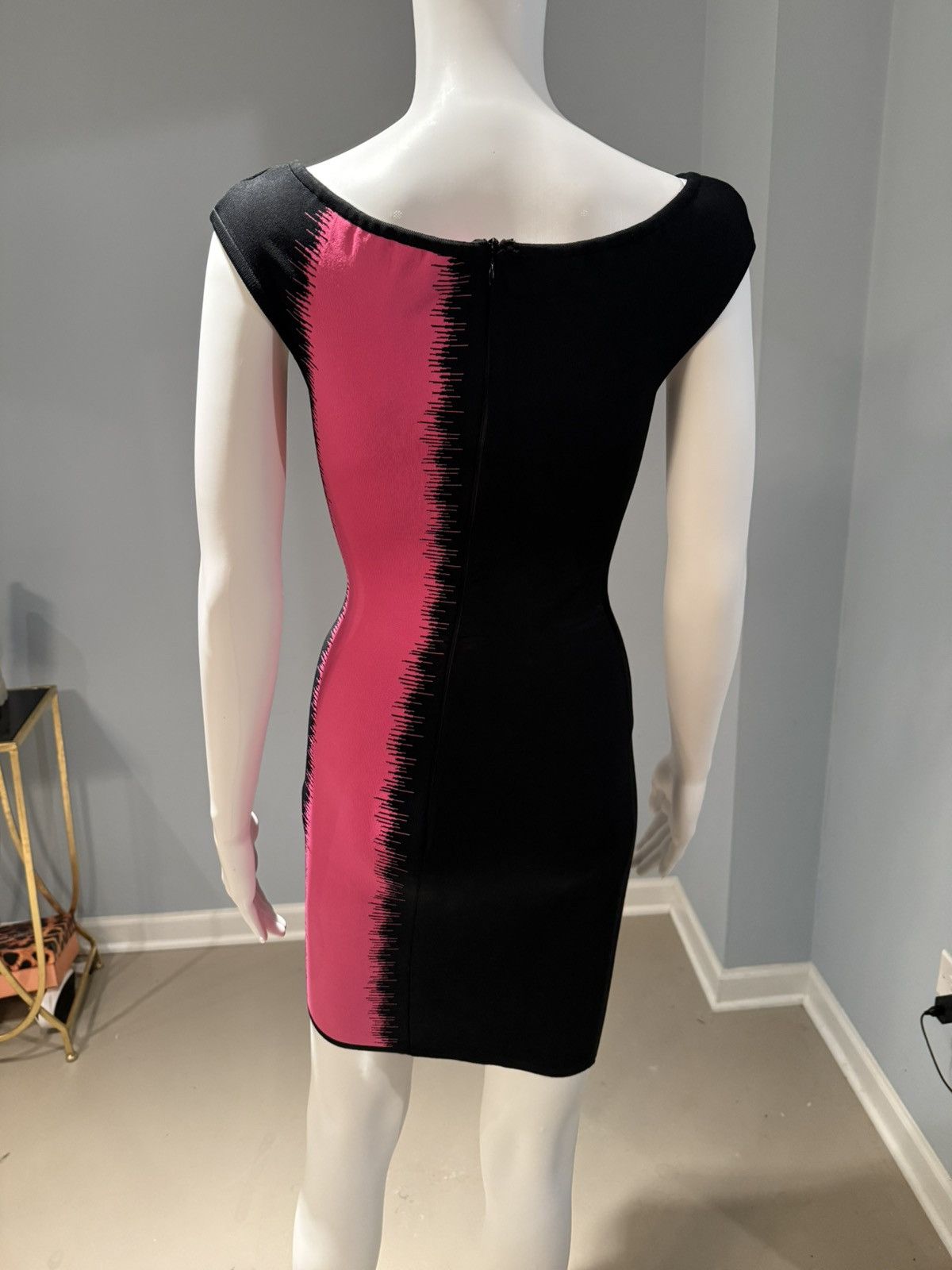 Herve Leger Herve Leger Bodycon Dress Size S / US 4 / IT 40 - 3 Thumbnail