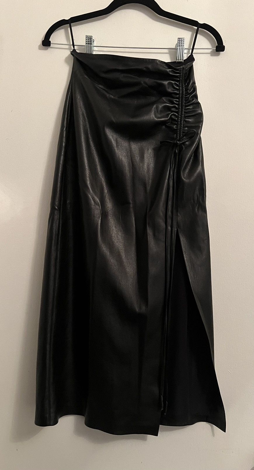 Nanushka Nanushka Vegan-Leather Midi Skirt Size 25" / US 0 / IT 36 - 2 Thumbnail